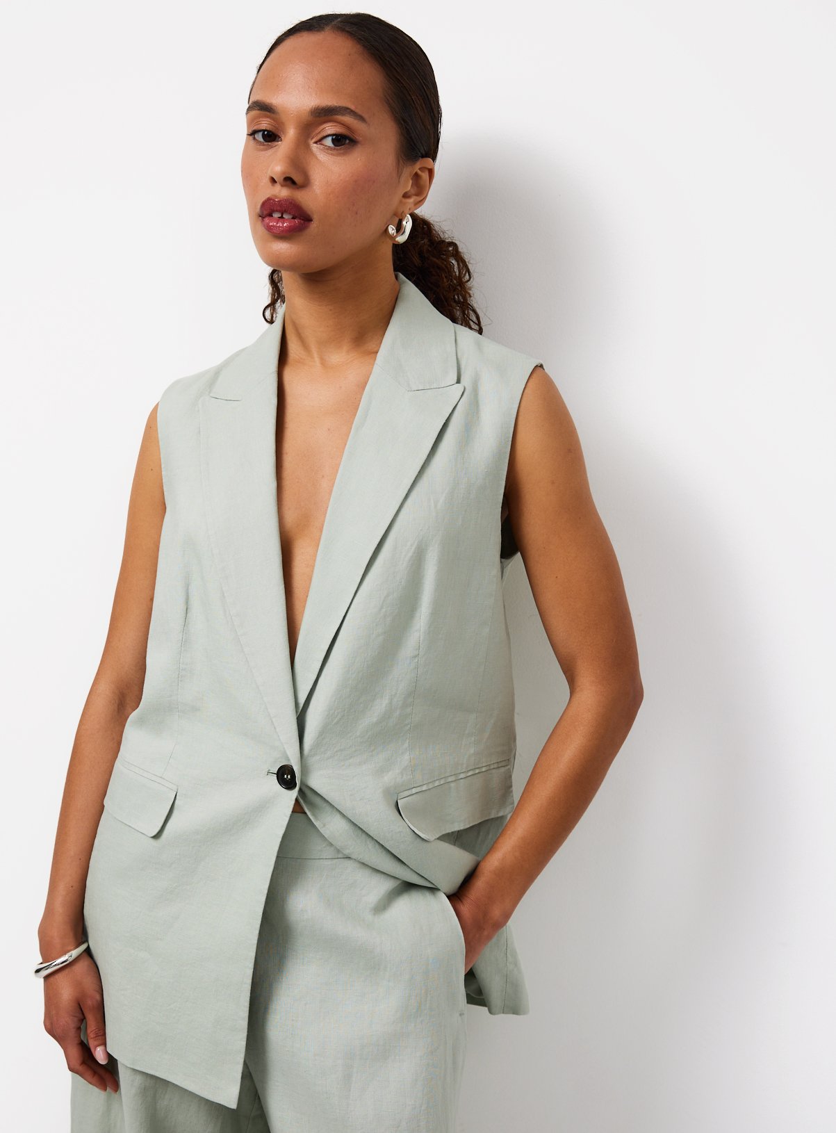 Green Pure Linen Longline Co-ord Waistcoat 18