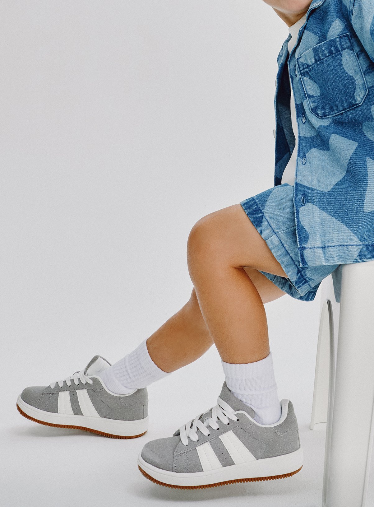 Grey Skater Trainers  2