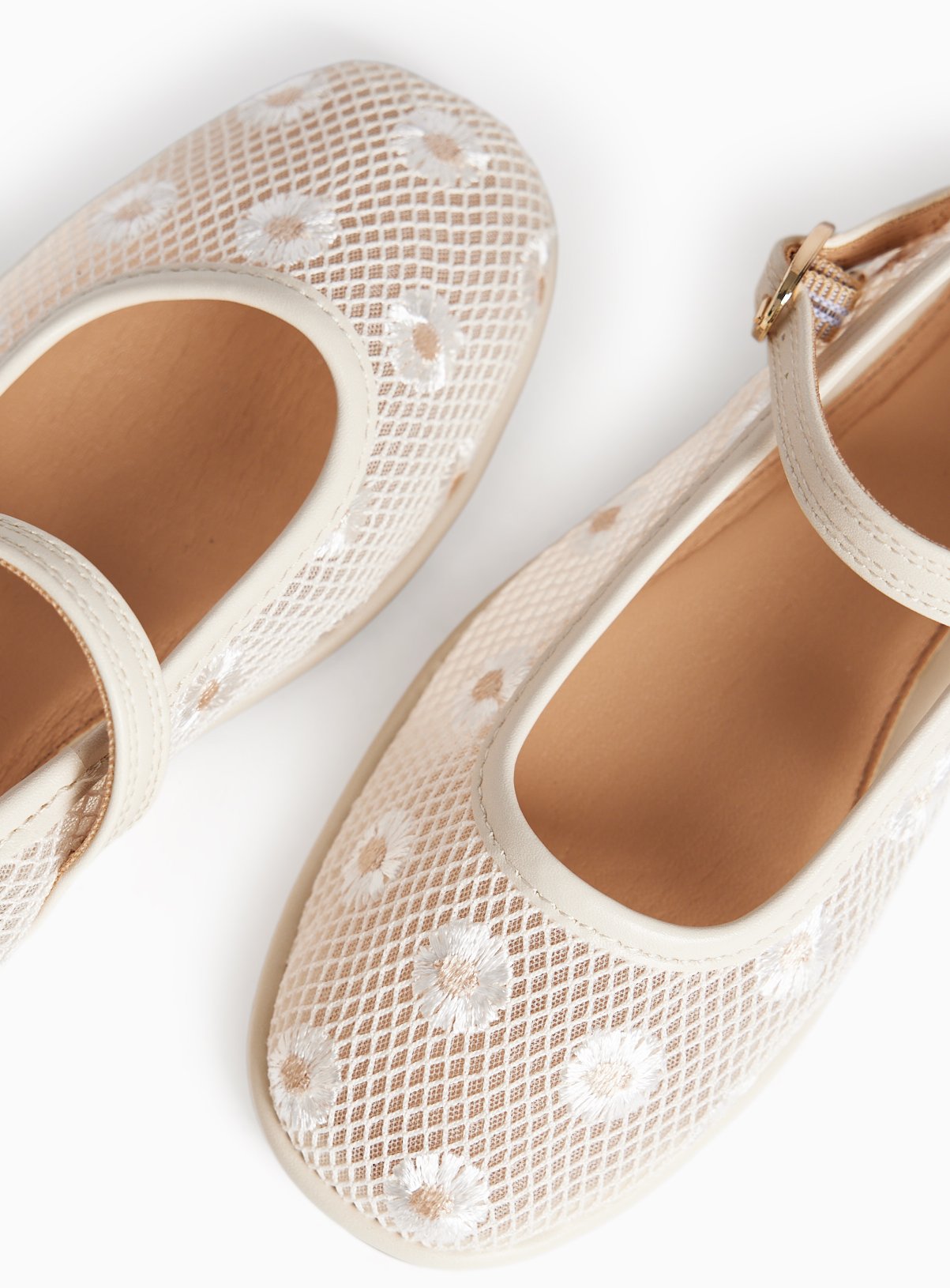 Cream Daisy Embroidered Mesh Ballerina Shoes 