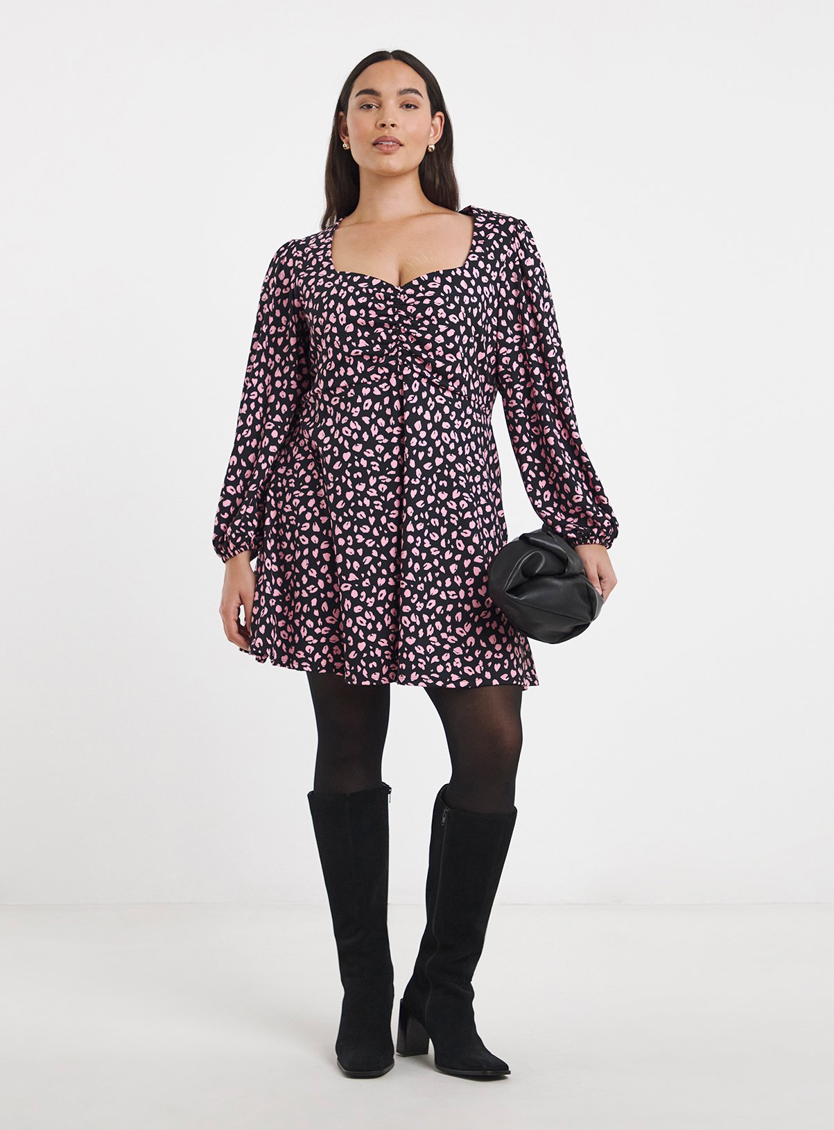 SIMPLY BE Supersoft Mini Dress With Shirred Detail Black Print 26
