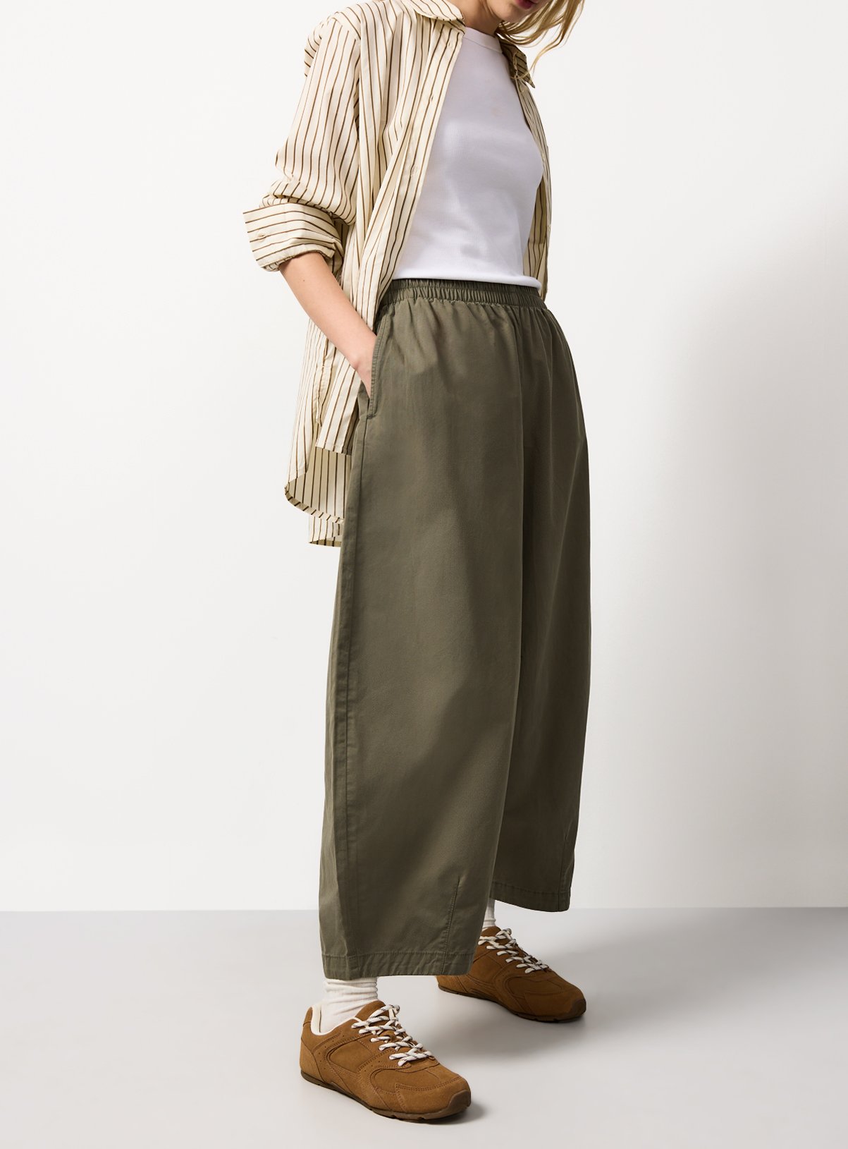 Khaki Relaxed Pull On Barrel Leg Trousers 8