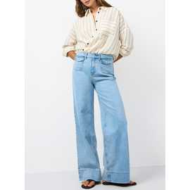 Vintage Bleach Wash Flared Jeans