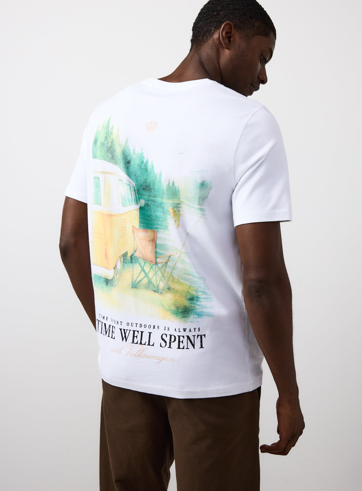 White Volkswagen Graphic T-Shirt XXL