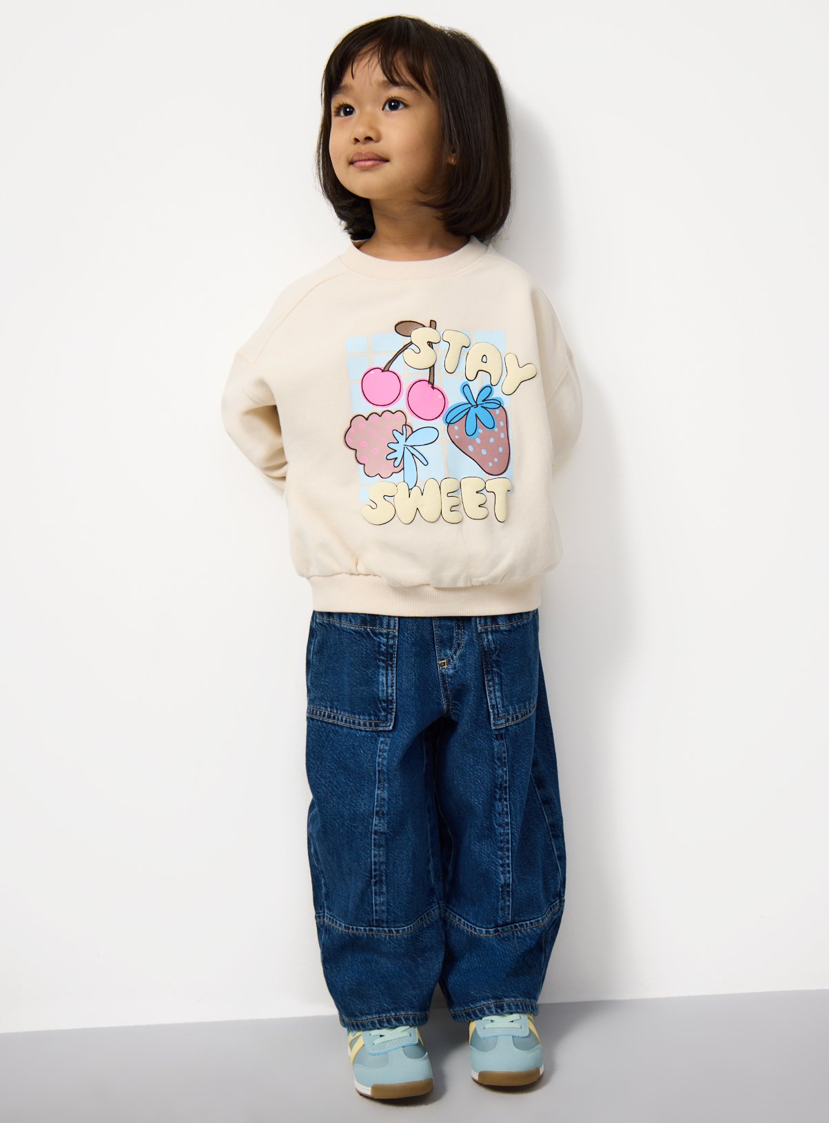 Cream Stay Sweet Graphic Sweatshirt 7-8 years