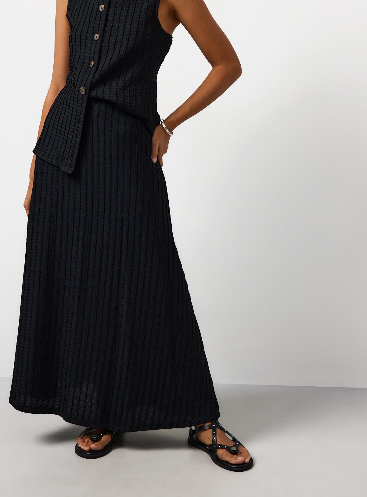 Black Textured Full Co-ord Skirt 