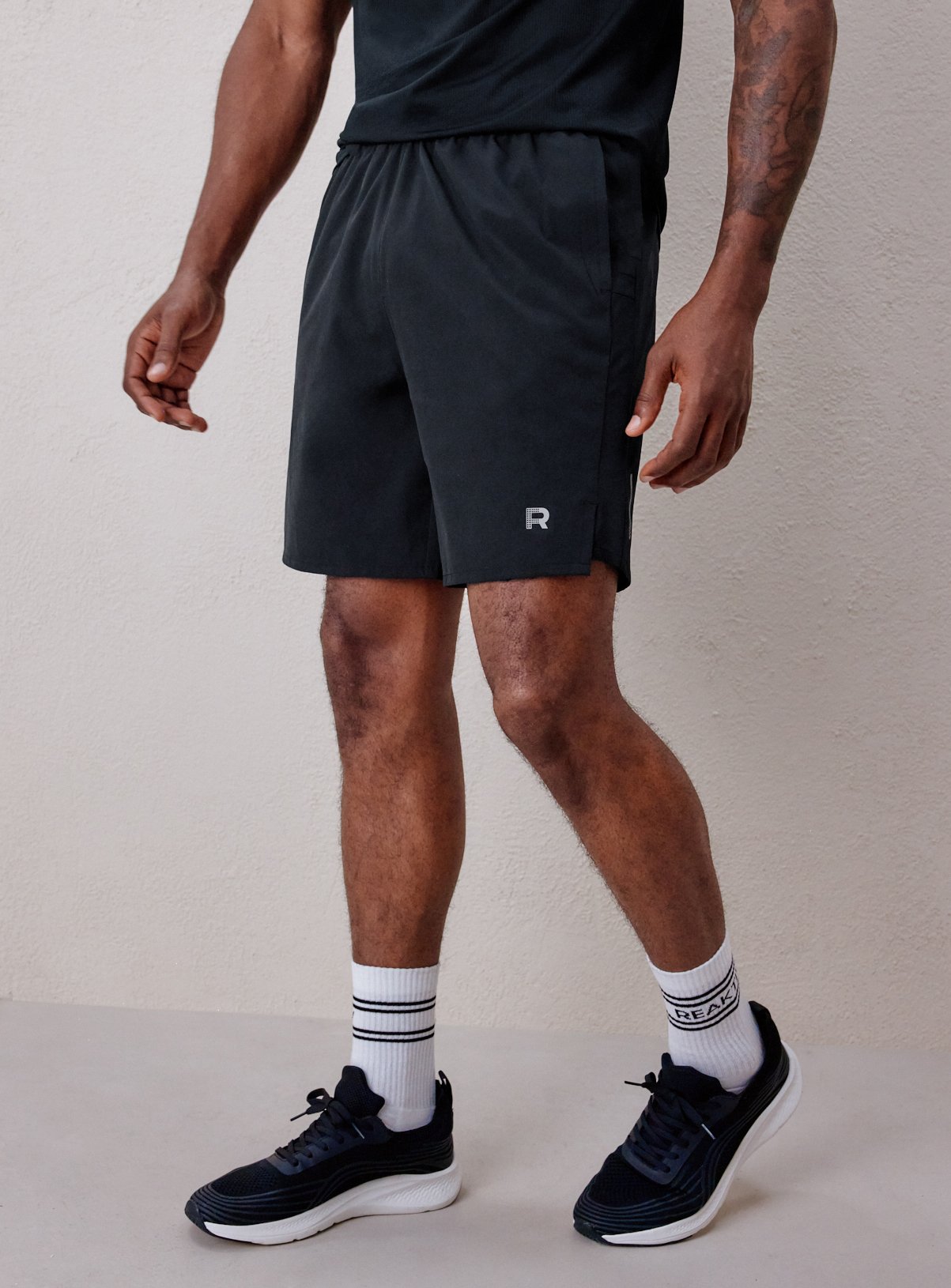 REAKTIV Black Performance Shorts XXXL