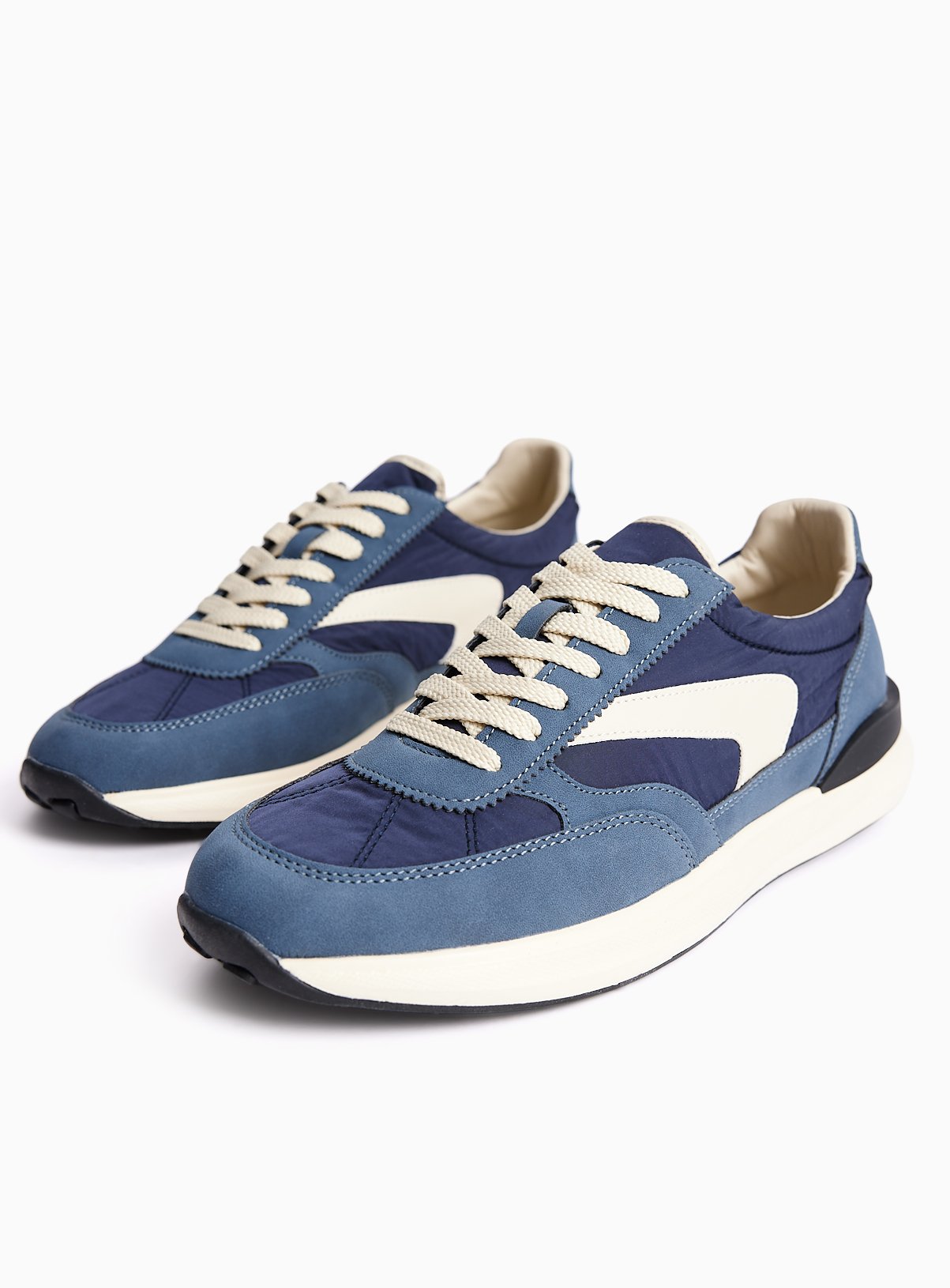 Navy Runner Trainers 