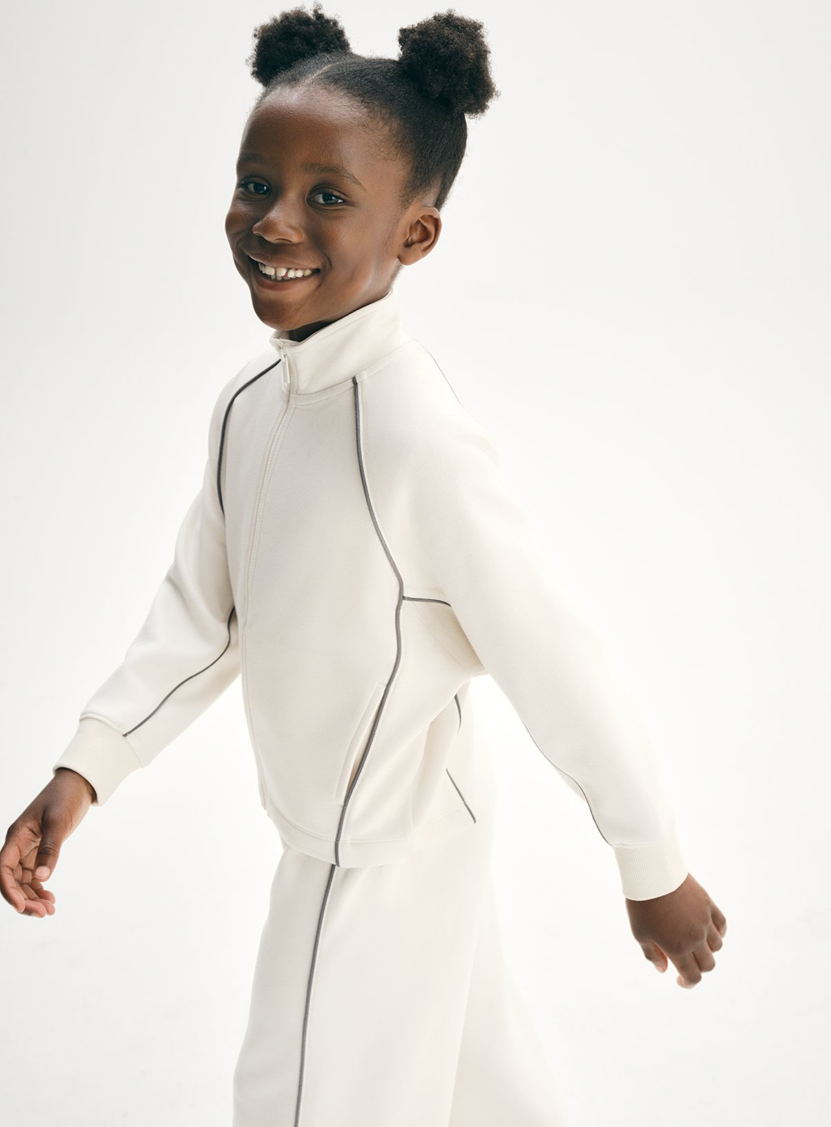 Cream Funnel Neck Sweatshirt & Joggers Set 10 years