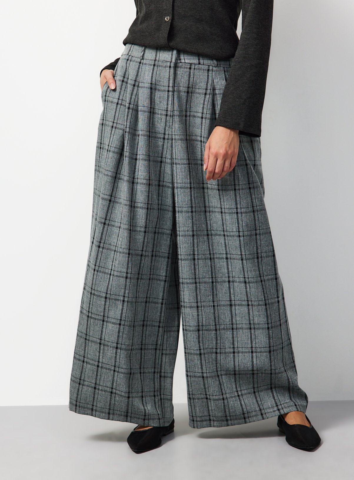Checked Wide Leg Trousers 