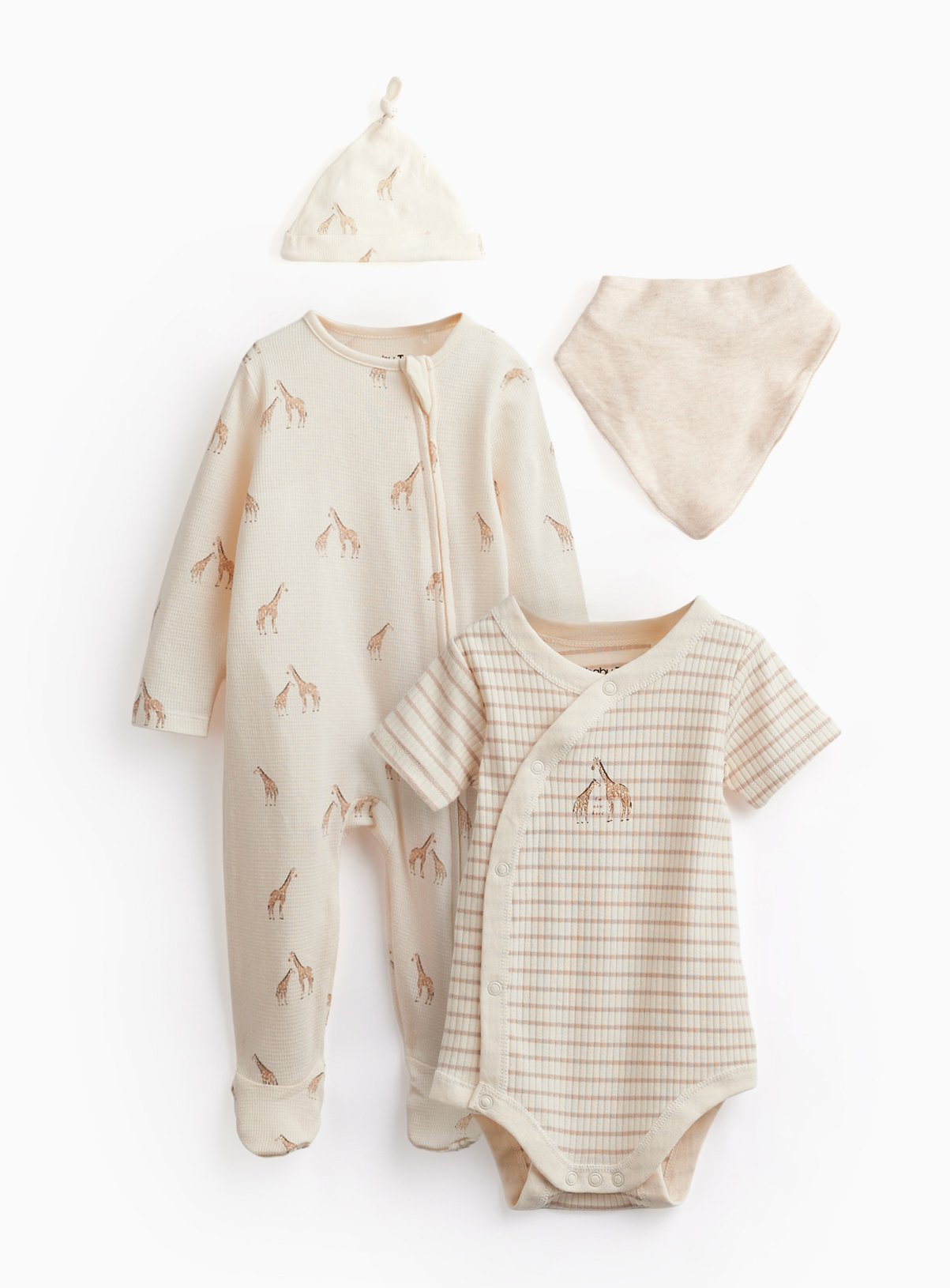 Cream Giraffe Print 4-Piece Starter Set Up to 3 mths