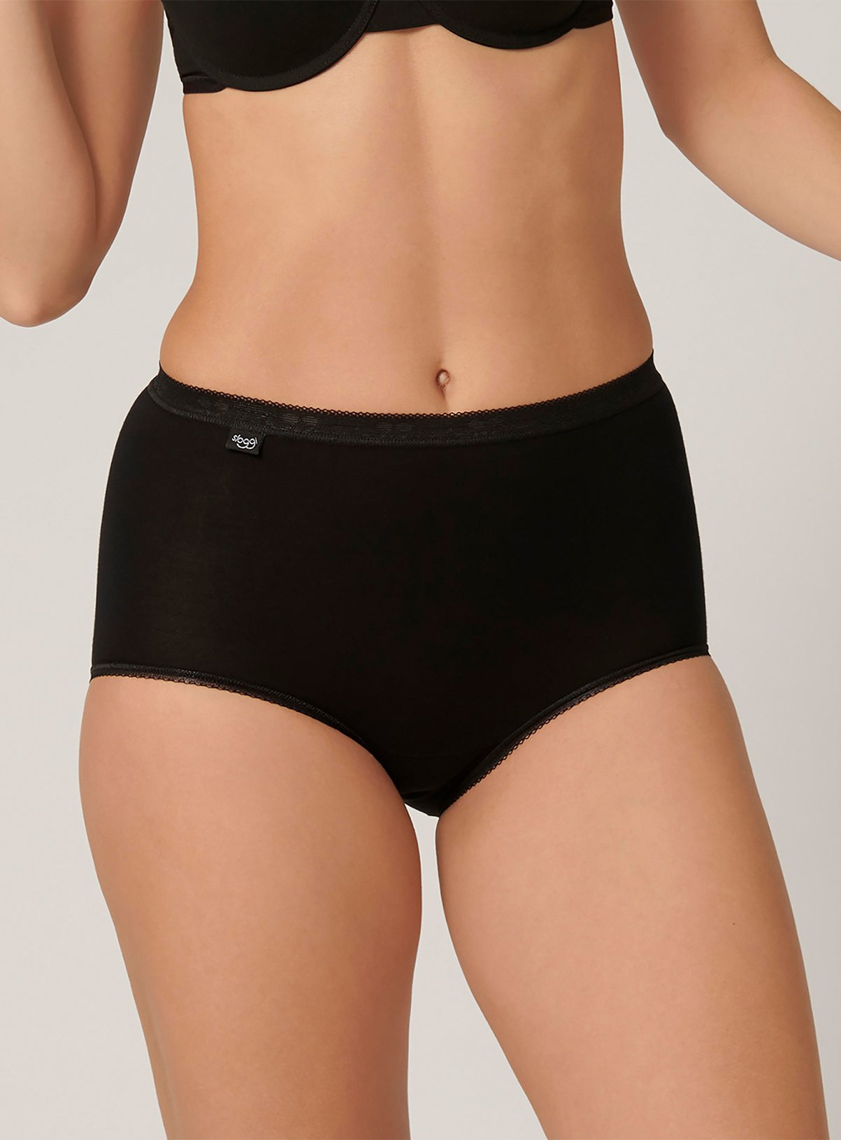 SLOGGI Sloggi Basic Maxi Knickers 3 Pack Black 