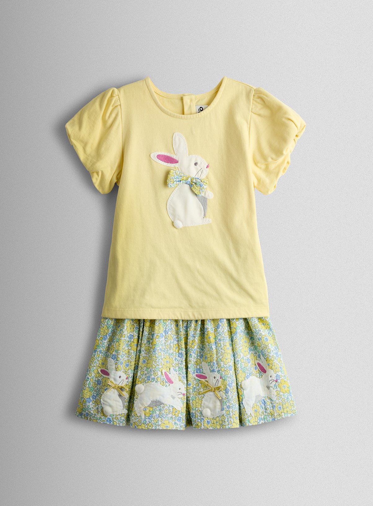 JOJO MAMAN BÉBÉ Bunny Applique Top And Printed Skirt Set 