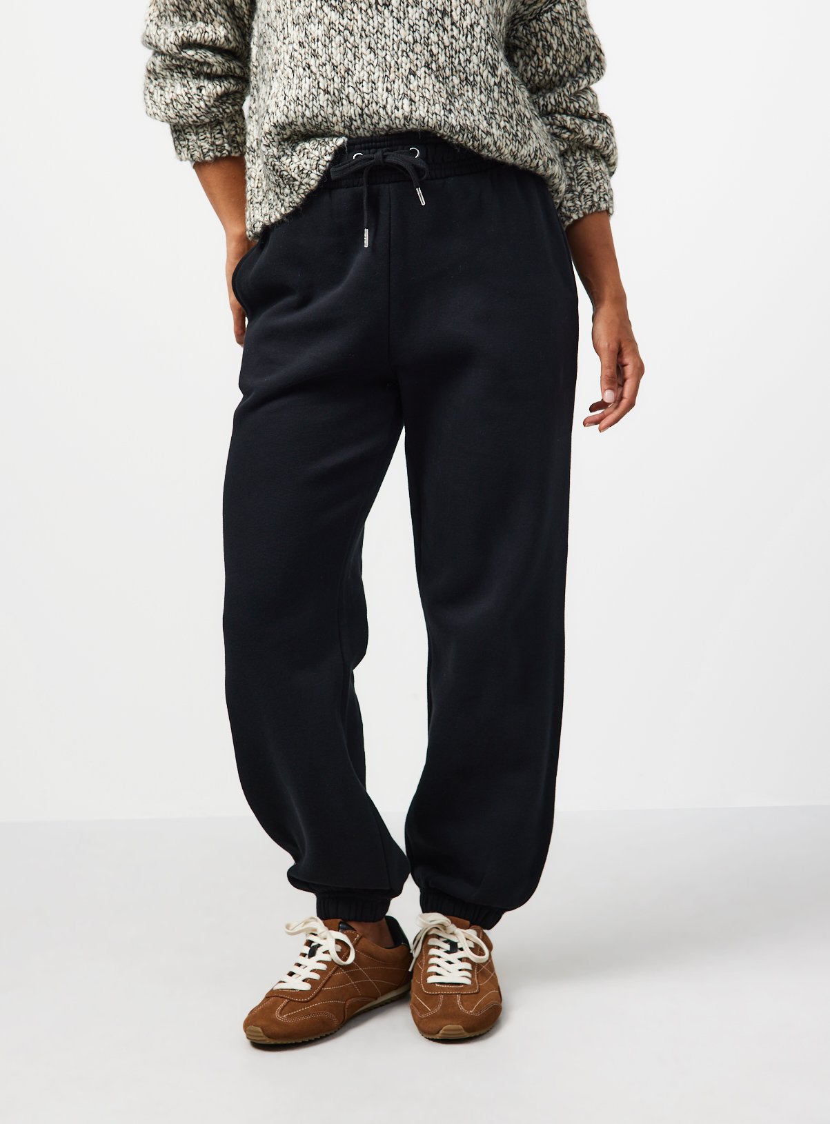 Tapered Joggers 
