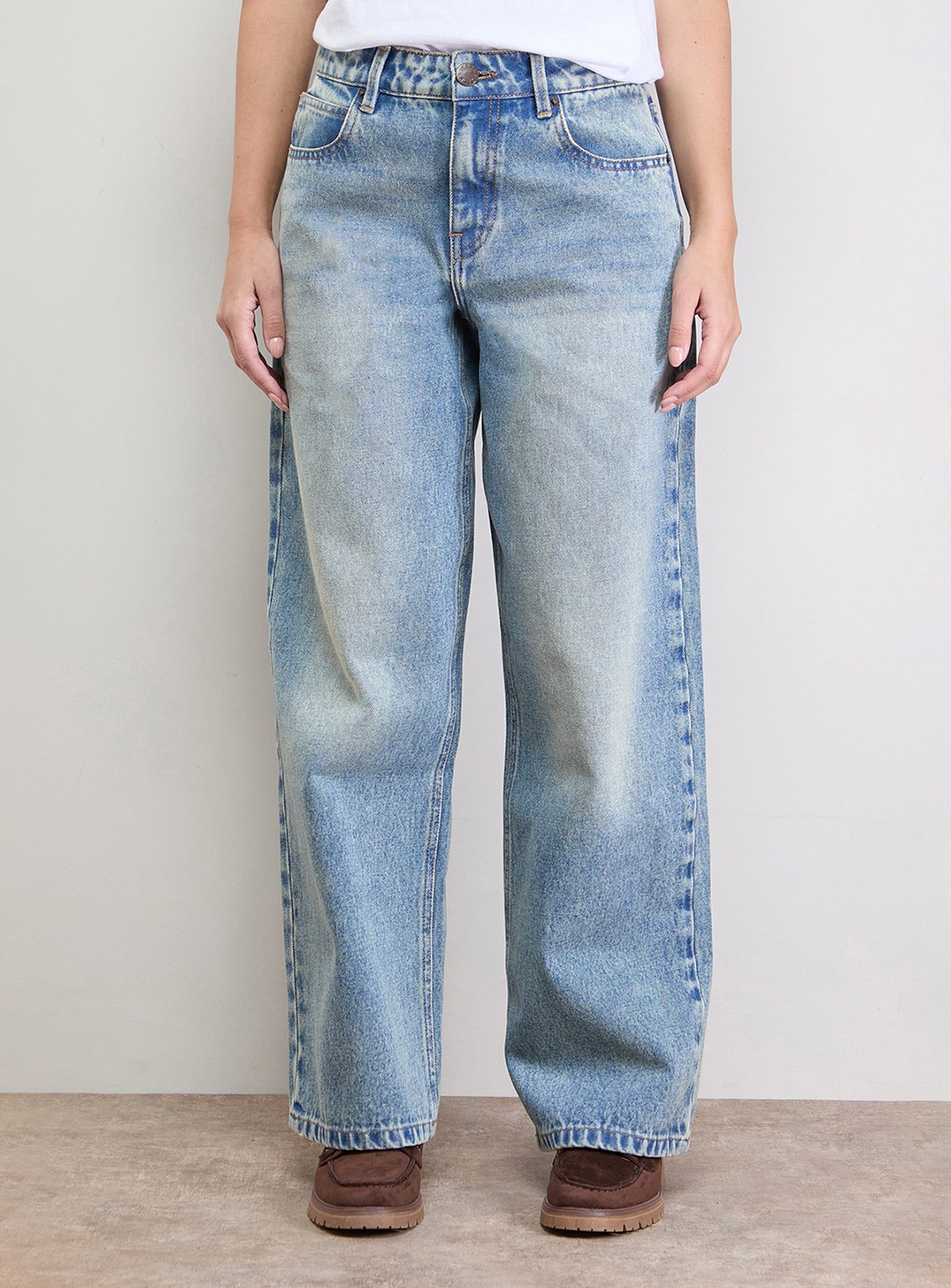 OASIS Straight Leg Western Look Jeans