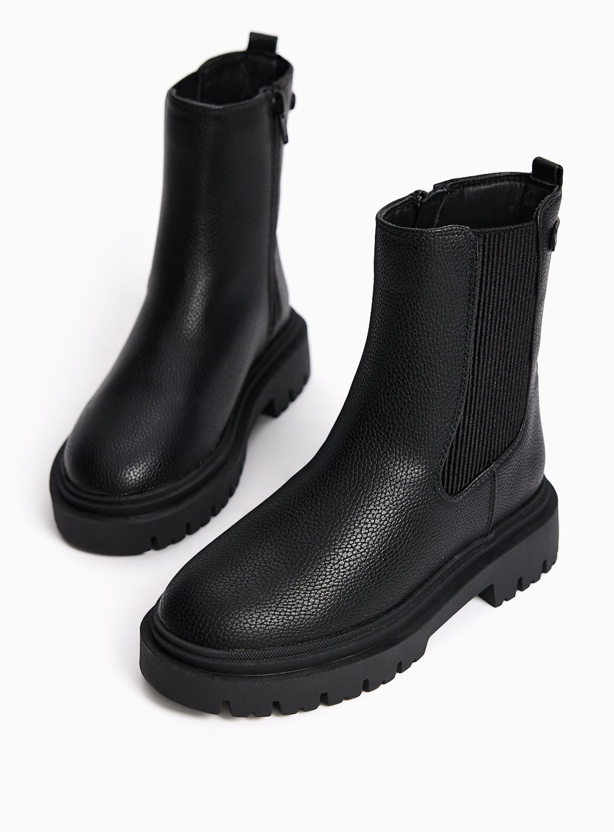 Black Chelsea Boots 
