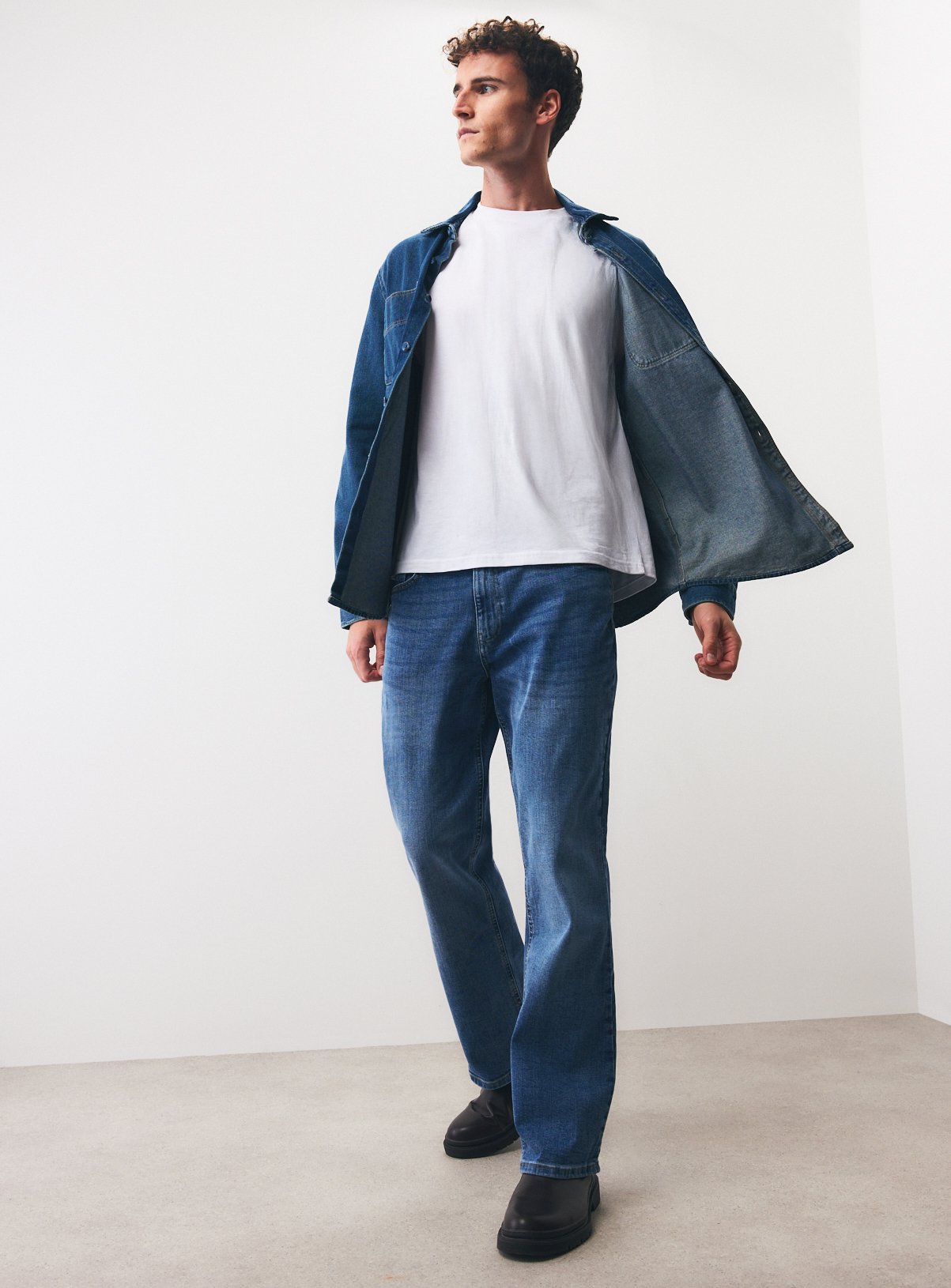Mid Denim Bootcut Jeans 