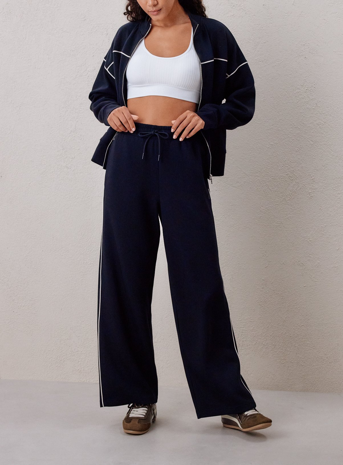 REAKTIV Black Piped Scuba Wide Leg Jogger 