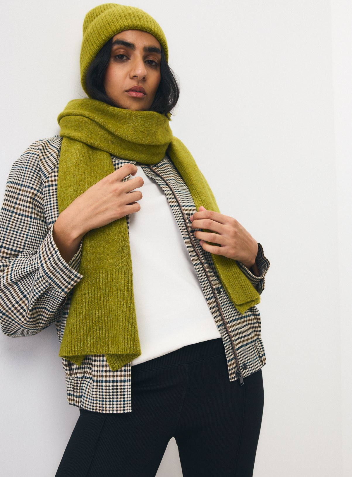 Olive Knitted Scarf One Size