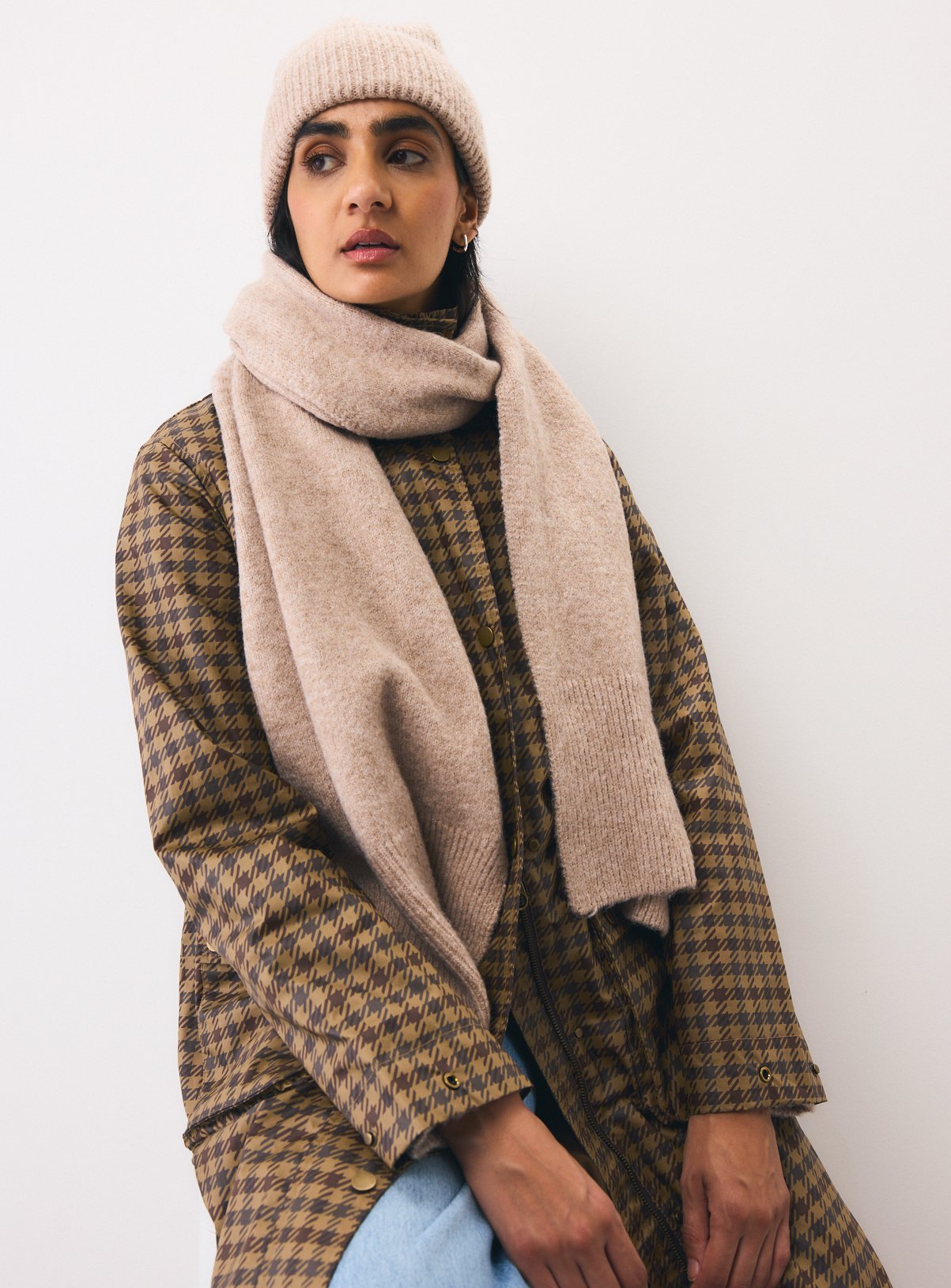 Oatmeal Knitted Scarf One Size