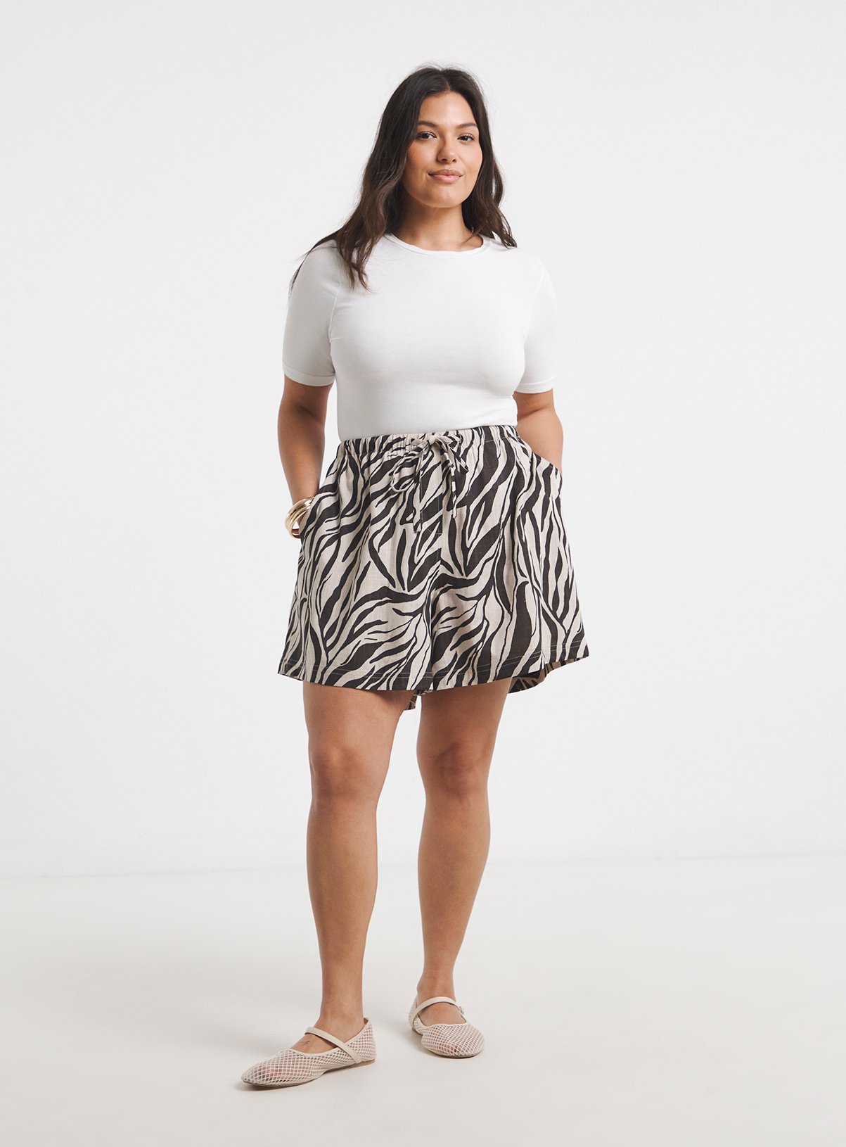 SIMPLY BE Faded Zebra Print Linen Short 