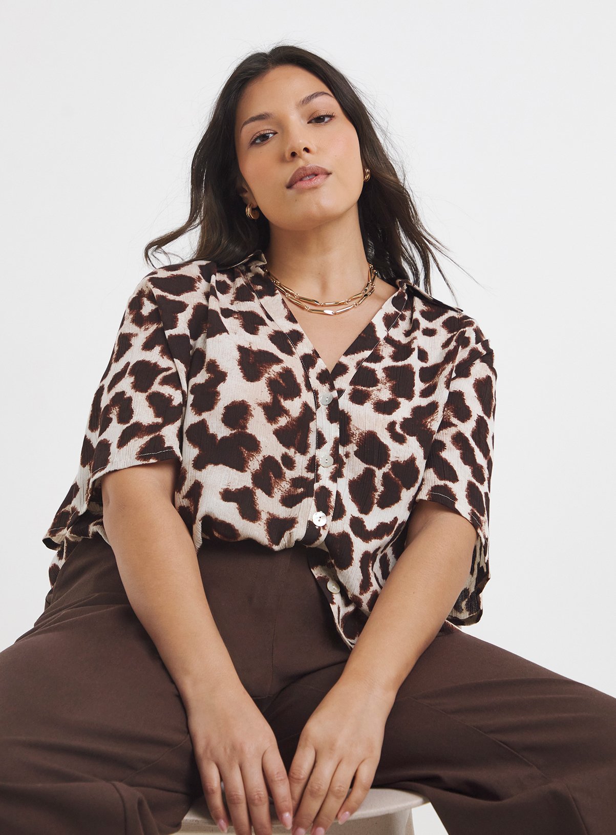 SIMPLY BE Leopard Print Crinkle Revere Shirt 