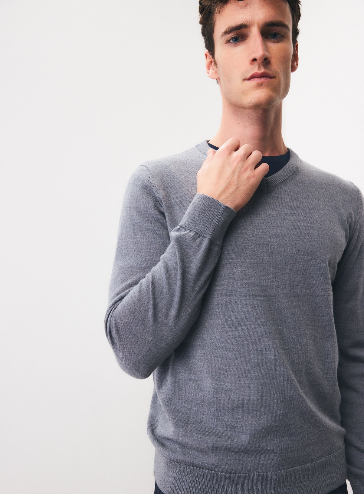 Grey Merino Wool V-Neck Jumper 