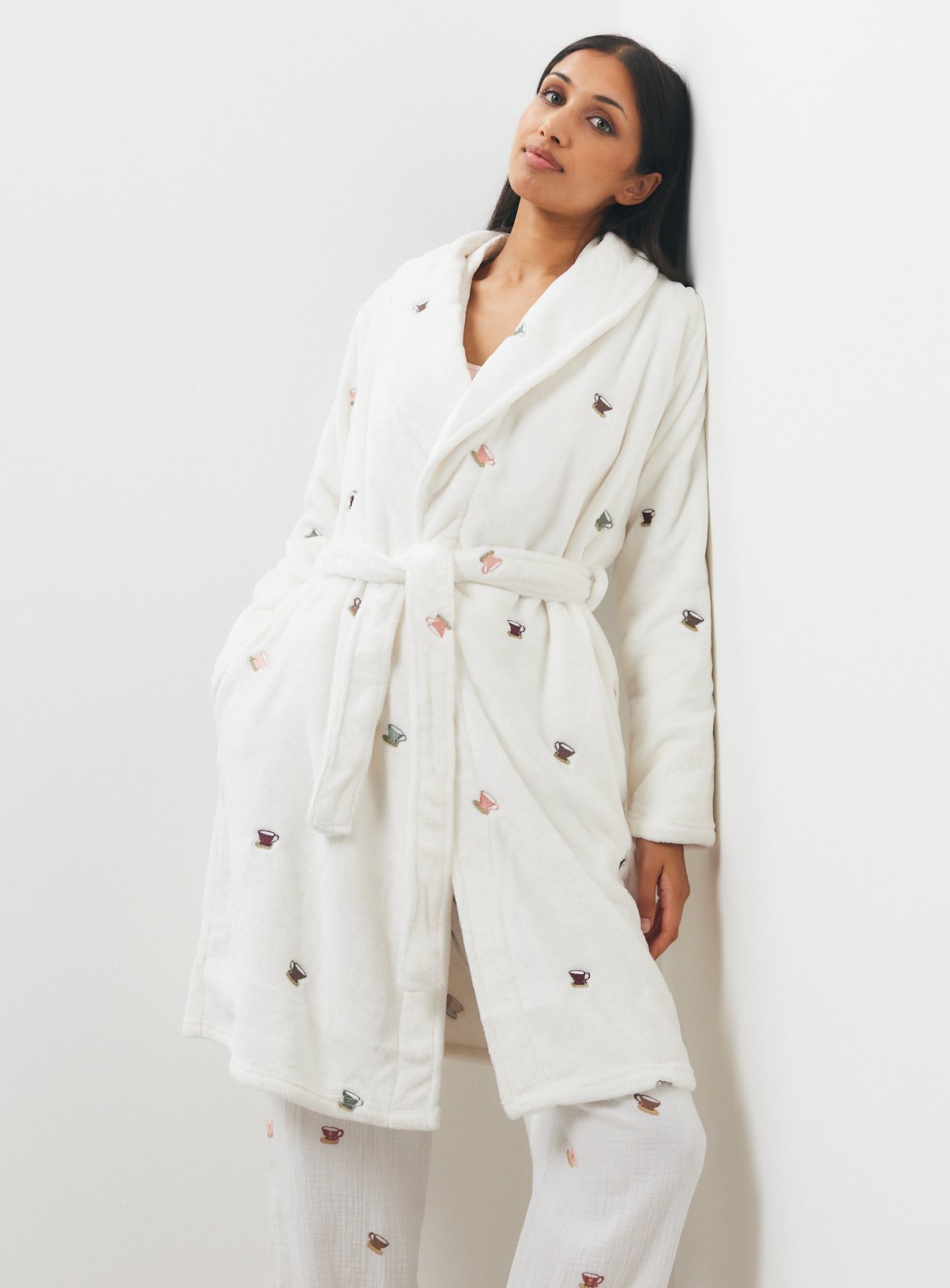 Cream Cosy Tea Cup Dressing Gown S
