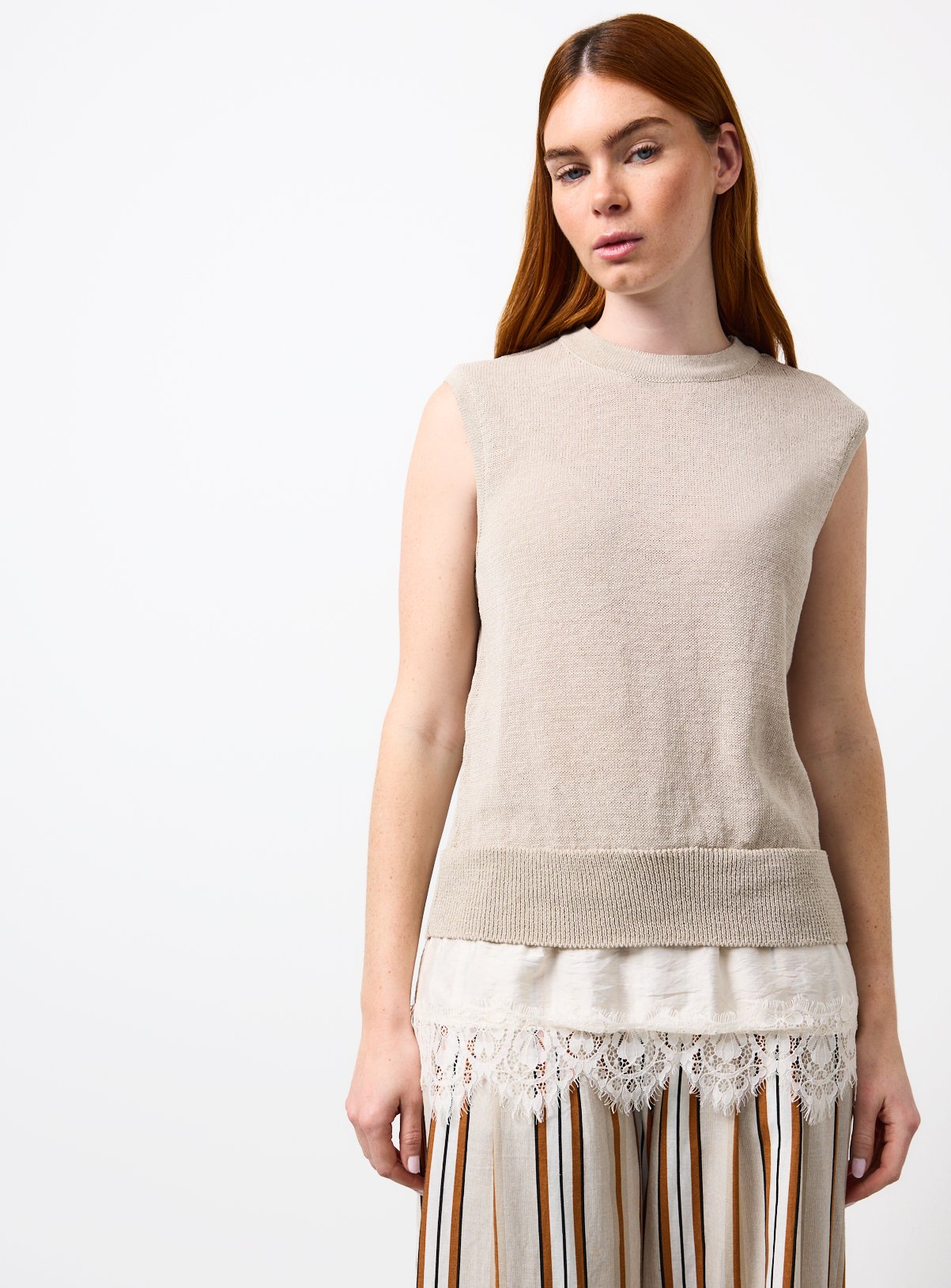 Sleeveless Lace 2 in 1 Top