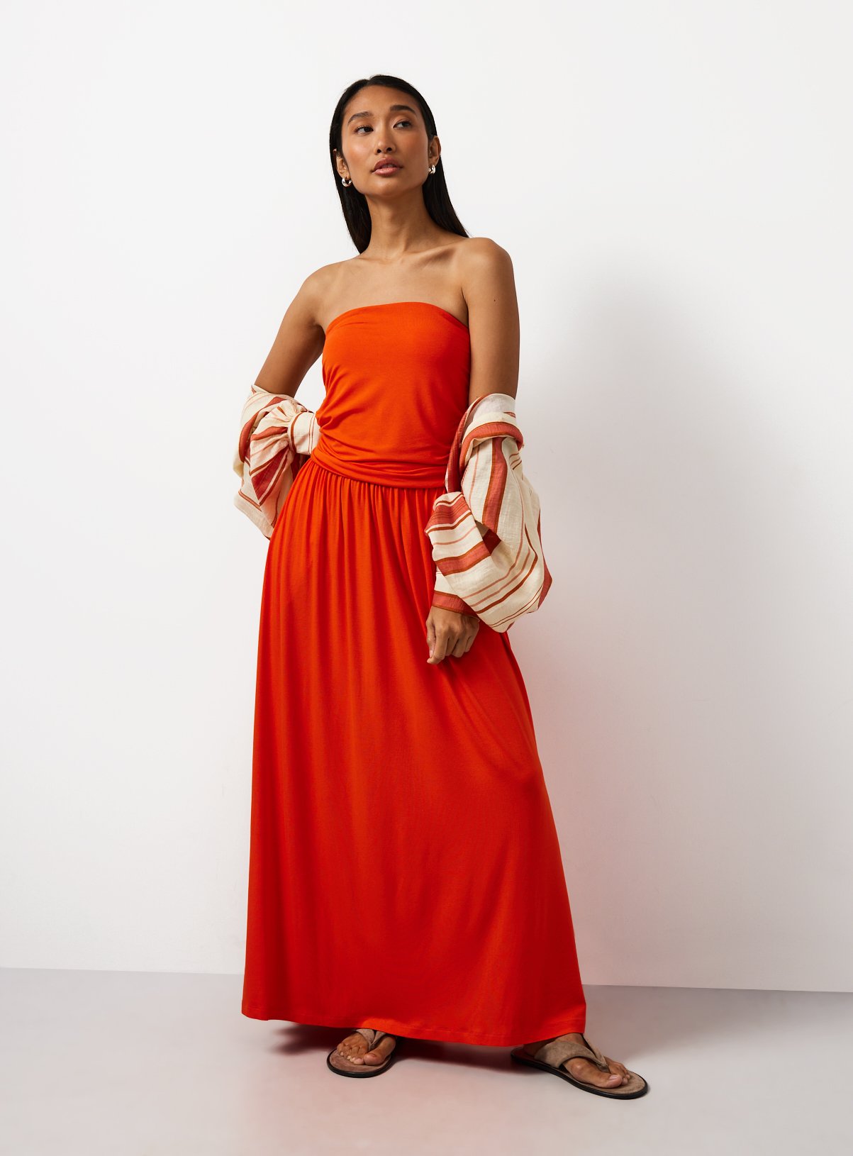 Jersey Bandeau Style Maxi Dress 
