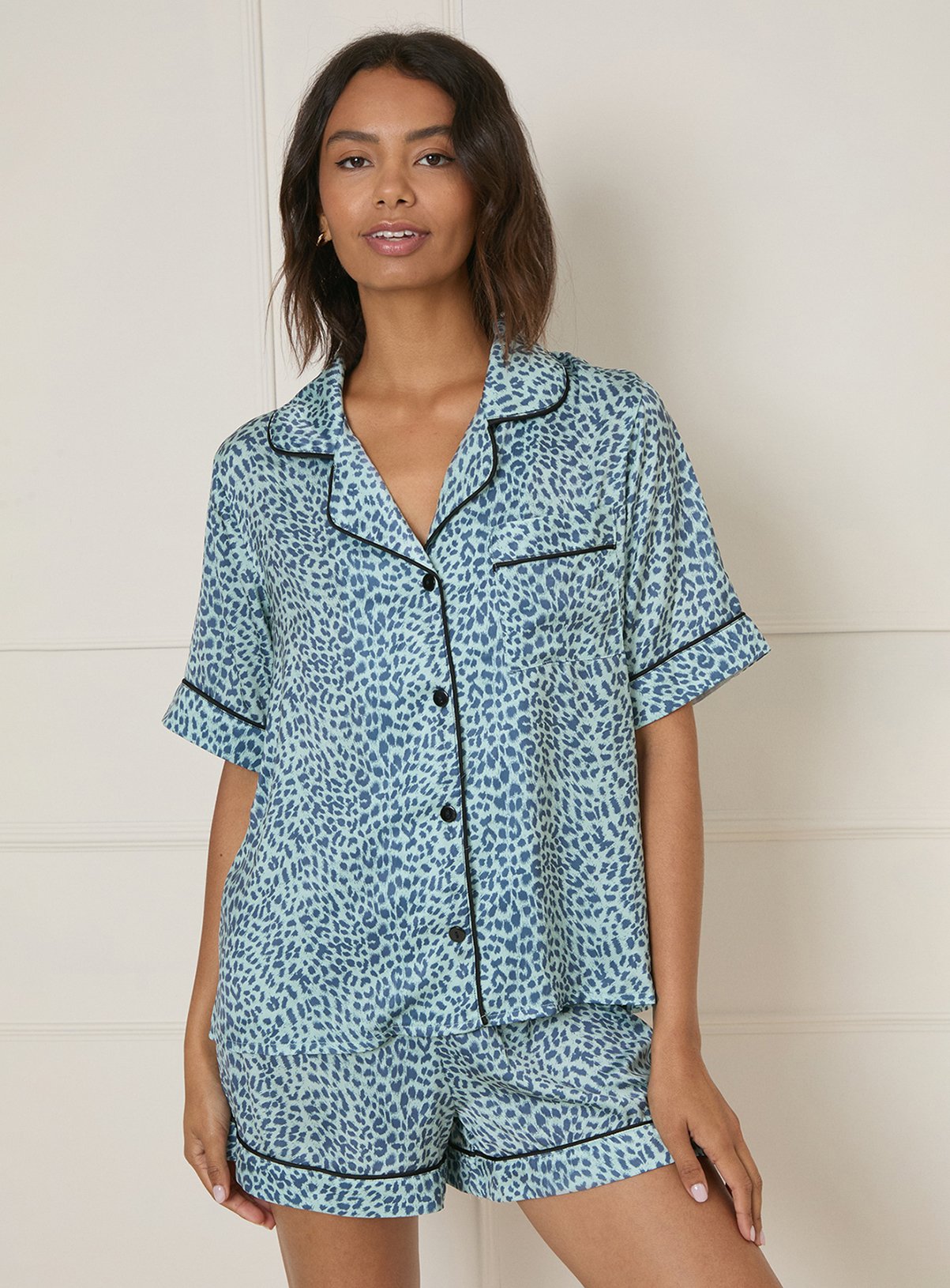 OASIS Animal Short Sleeve Satin Printed Nightwear set M