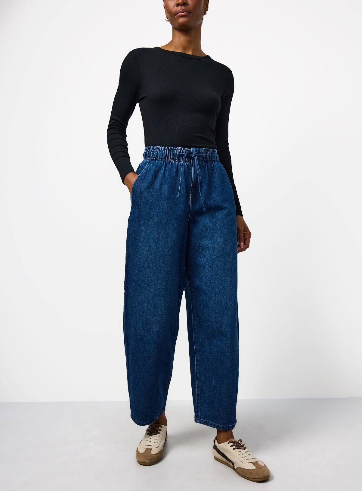 Mid Denim Pull On Barrel Jeans 
