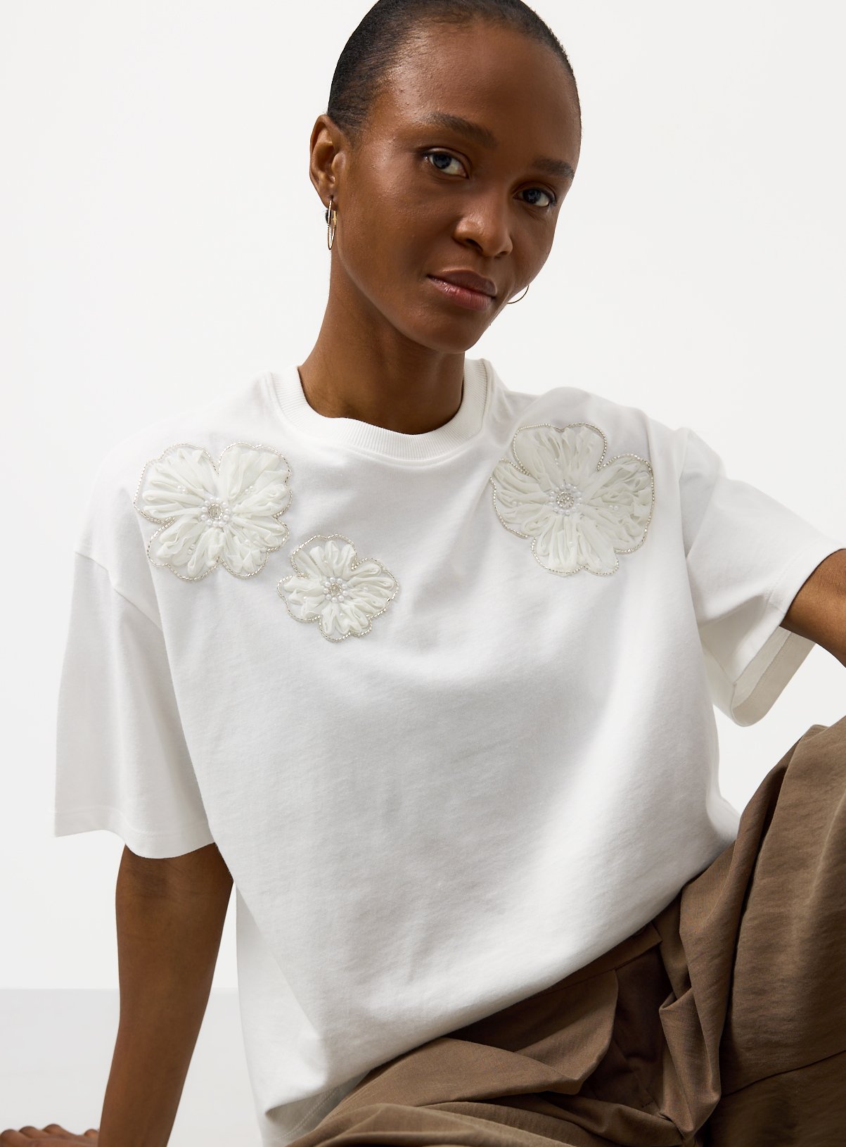 Cream Floral Embroidered Boxy Fit T-Shirt XXL