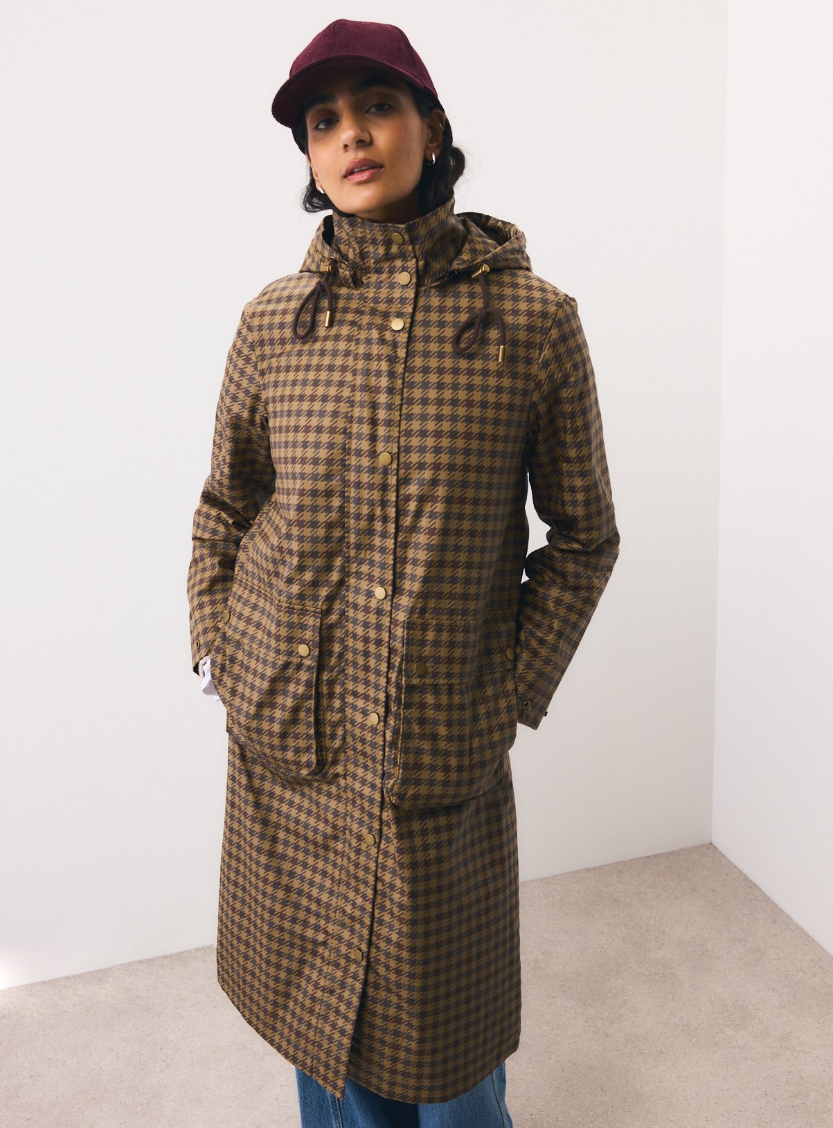 Shower Resistant Houndstooth Hooded Parka 
