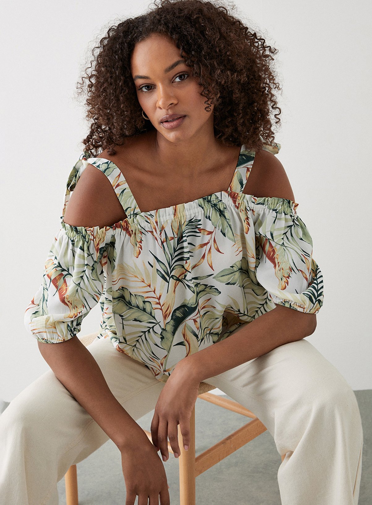 DOROTHY PERKINS Tropical Tie Shoulder Bardot Top 
