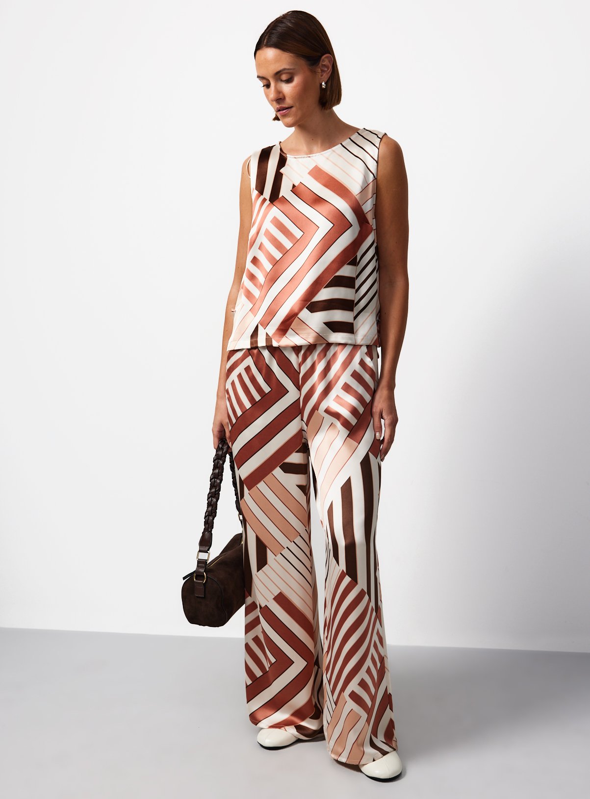 Brown Geo Print Tie Side Co-ord Shell Top 20