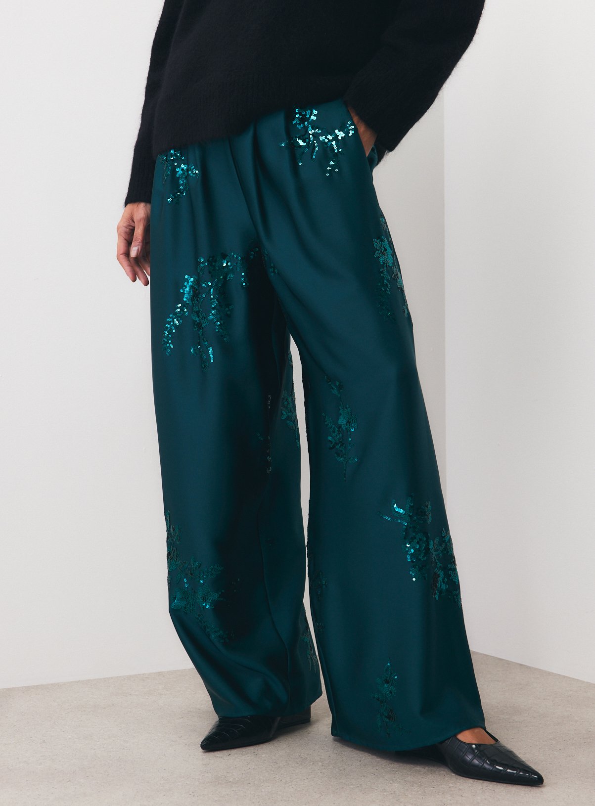 Satin Sequin Embroidered Wide Leg Pleated Trousers 