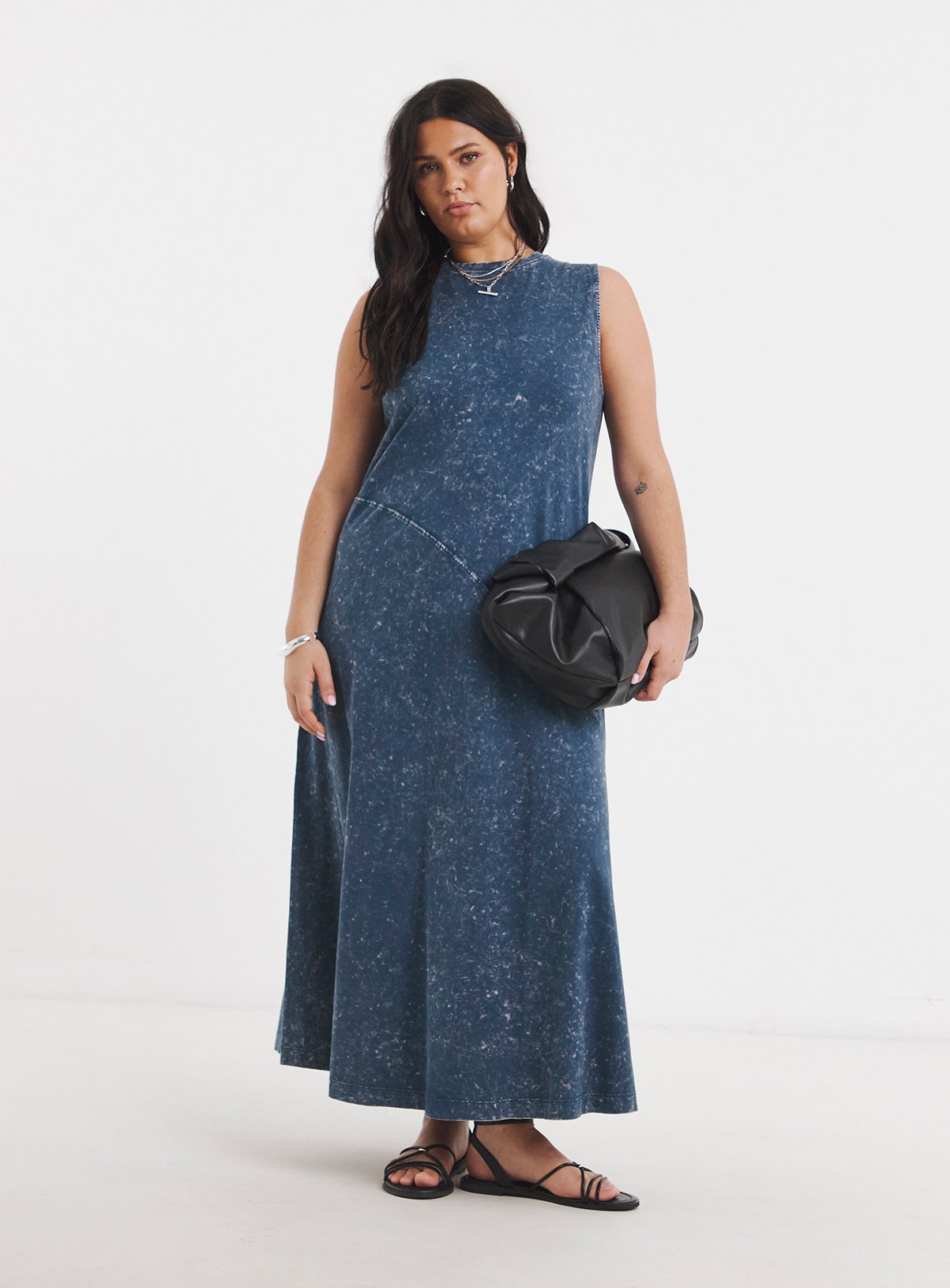 SIMPLY BE  Trapeze Acid Wash Maxi Dress 22