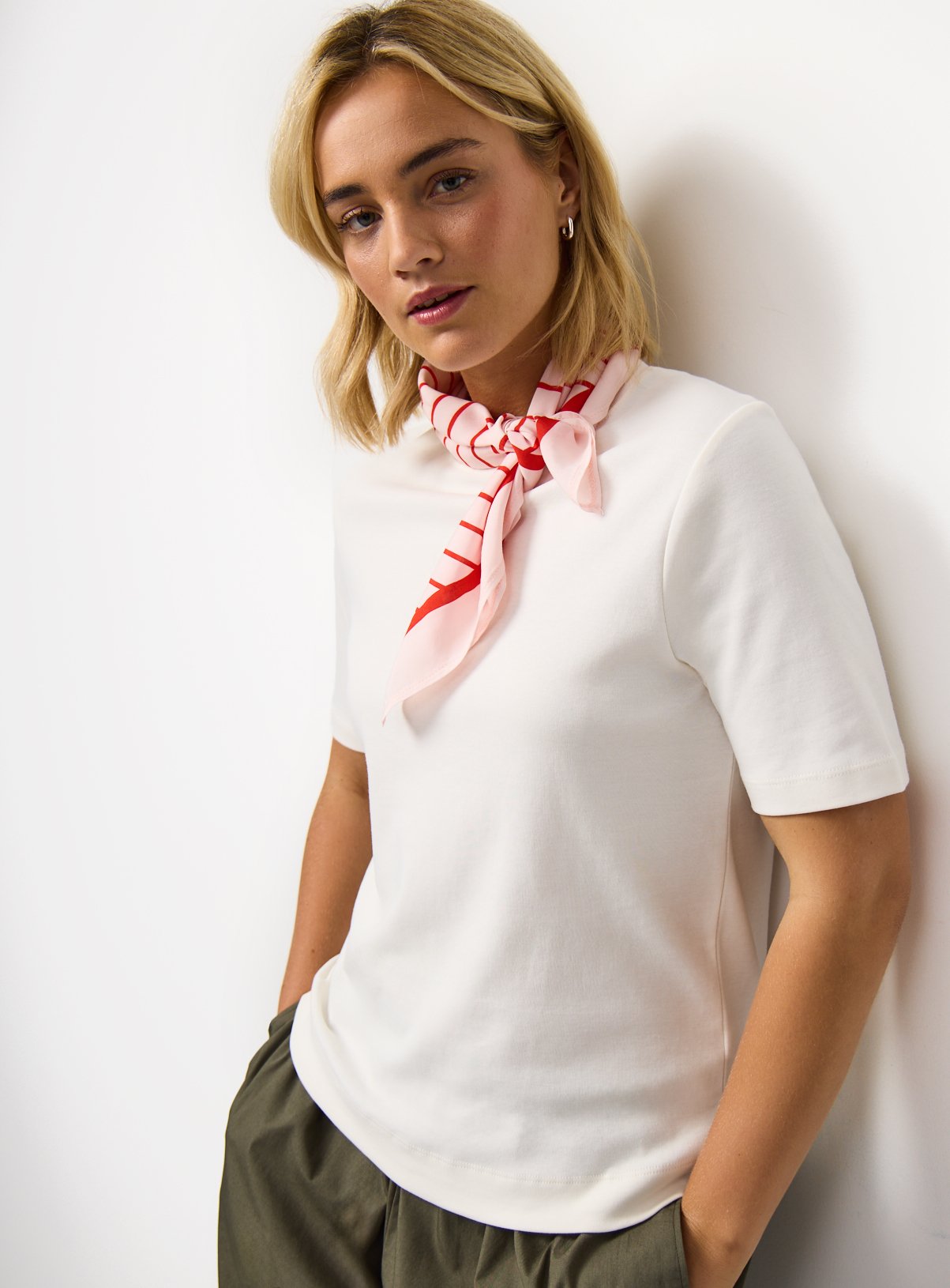T-Shirt & Scarf Set 