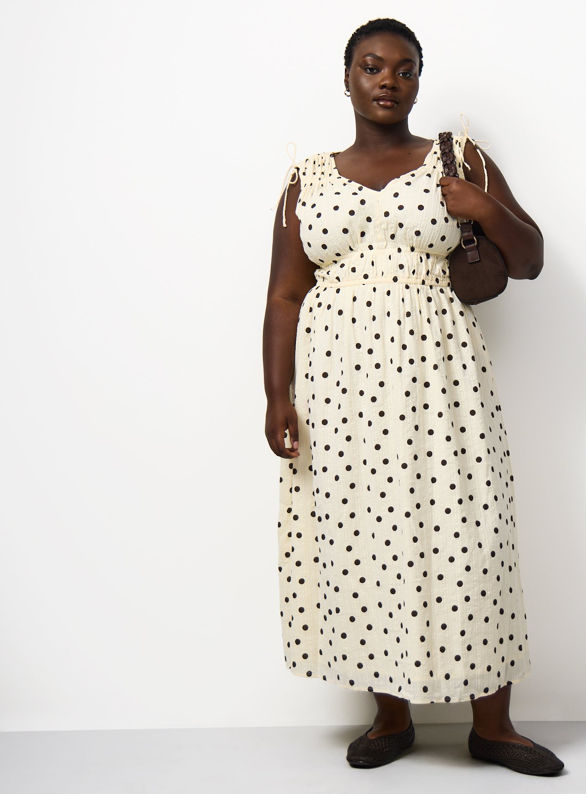 Cream Polka Dot Print Seersucker Sleeveless Shirred Dress 12