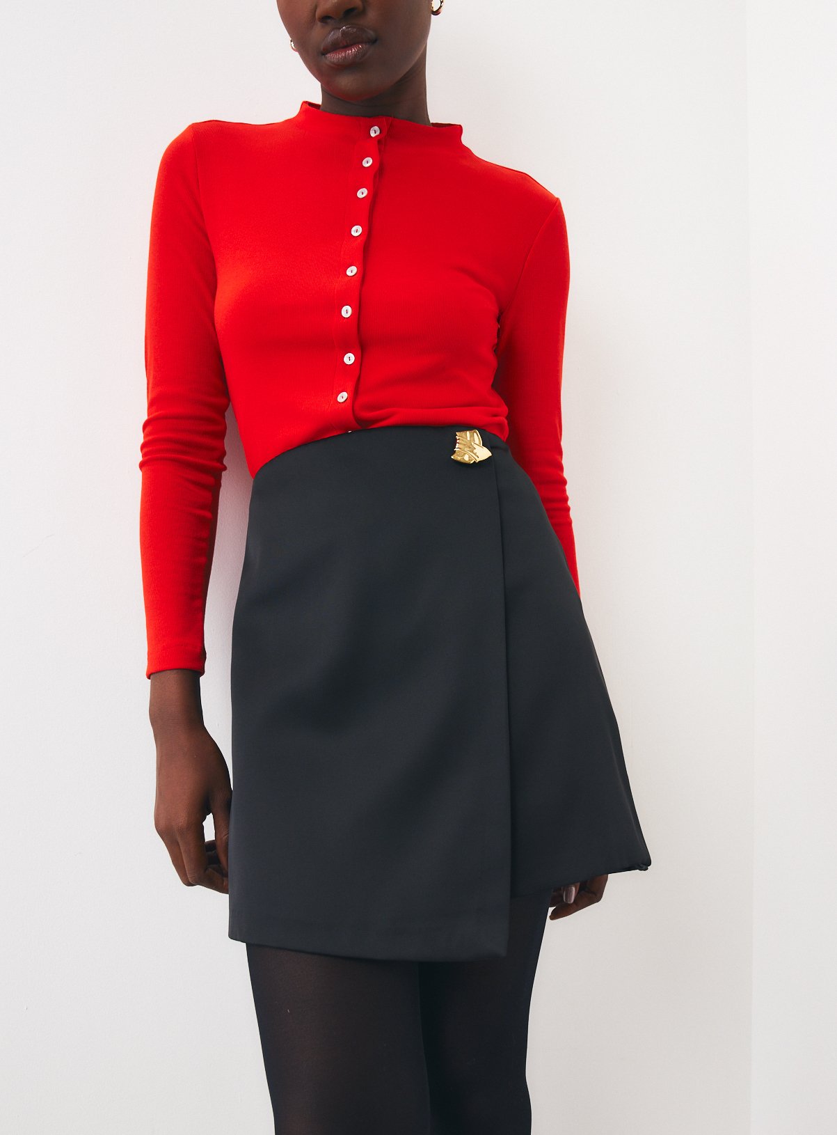 Uma Thurman Satin Mini Skirt 
