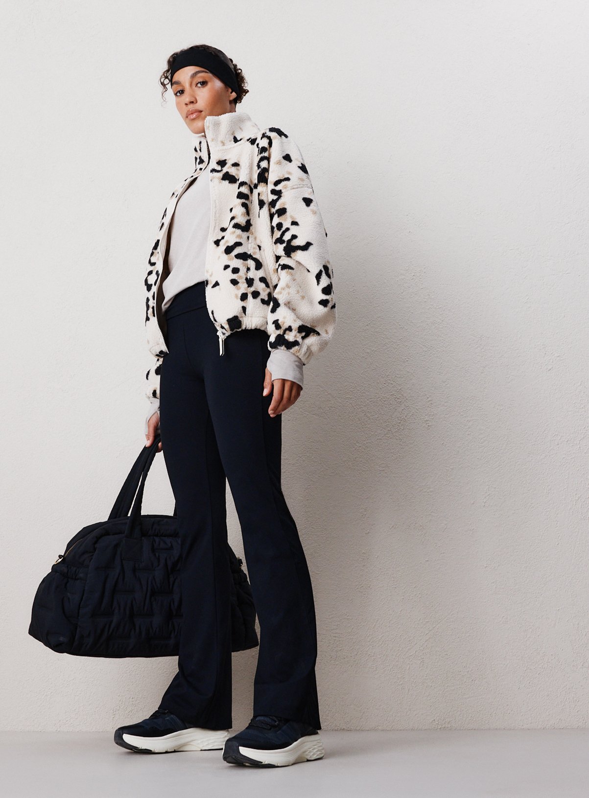 Reaktiv Roll Over Flared Leggings 