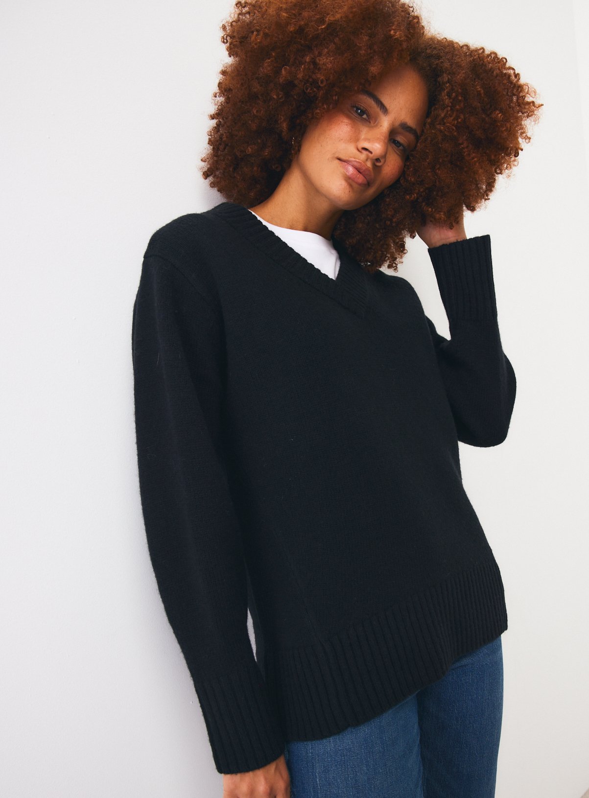 Pure Lambswool V-Neck Jumper 