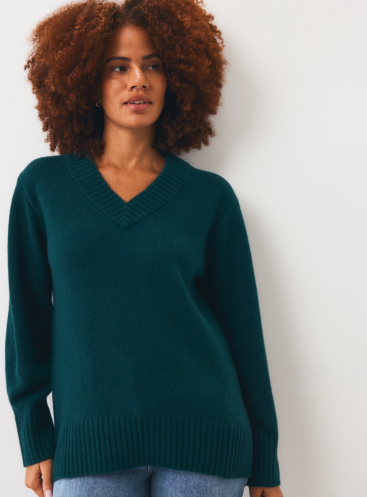 Pure Lambswool V-Neck Jumper 