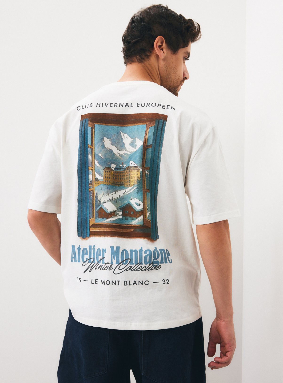 Atelier Montagne Winter Collective White Graphic T-Shirt 