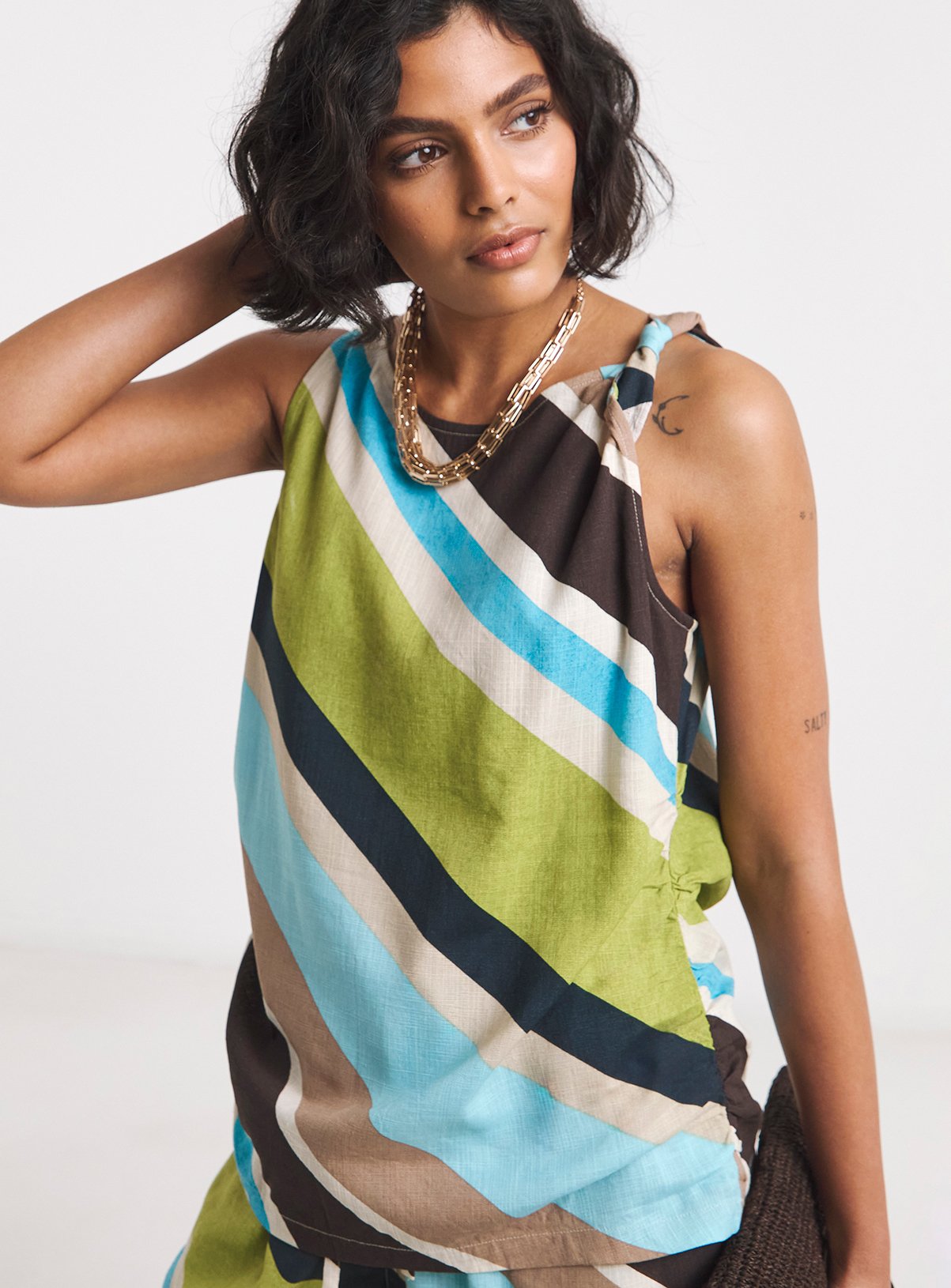 SIMPLY BE Twist Detail Linen Mix Vest Top 12
