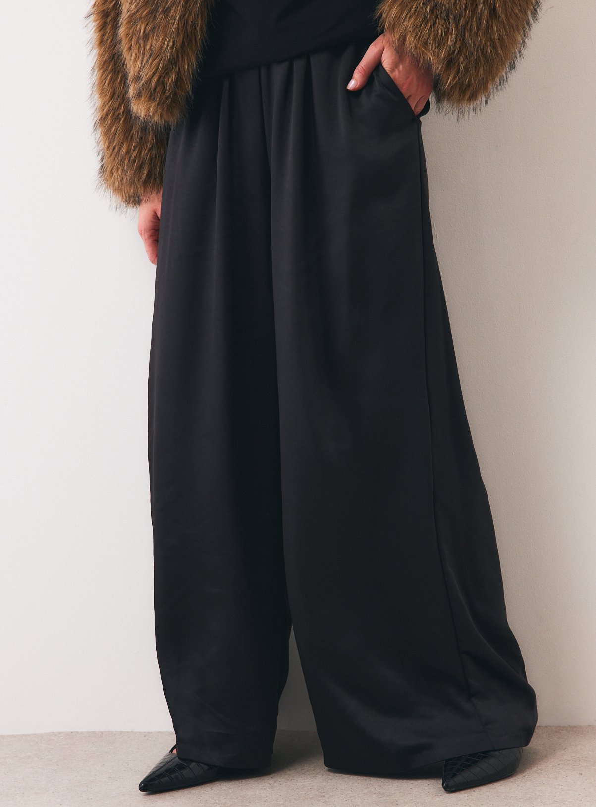 Satin Wide Leg Trousers 