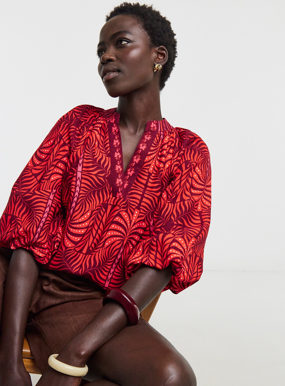 JD WILLIAMS Collarless Puff Sleeve Top Red Palm Print 