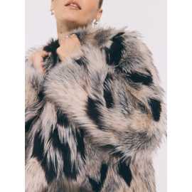 Collarless Fur Crop Jacket