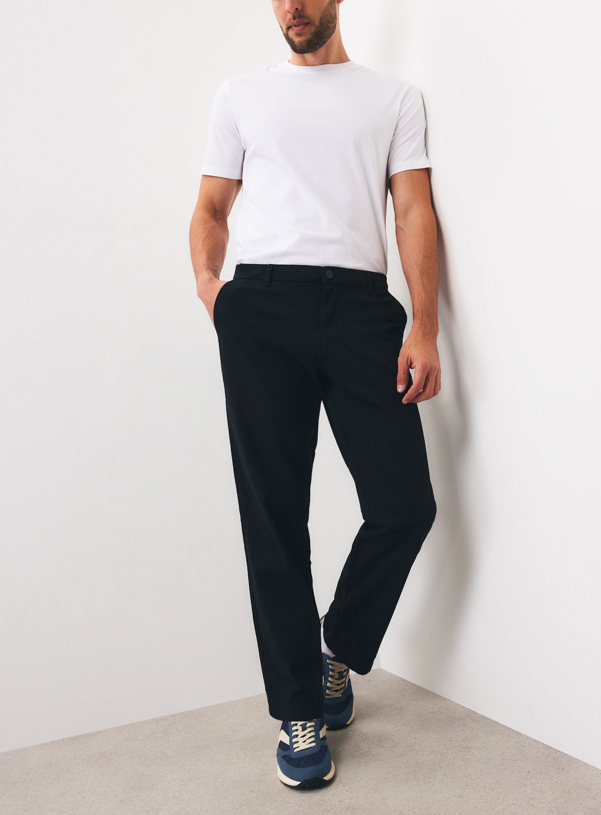 Loose Fit Chinos 