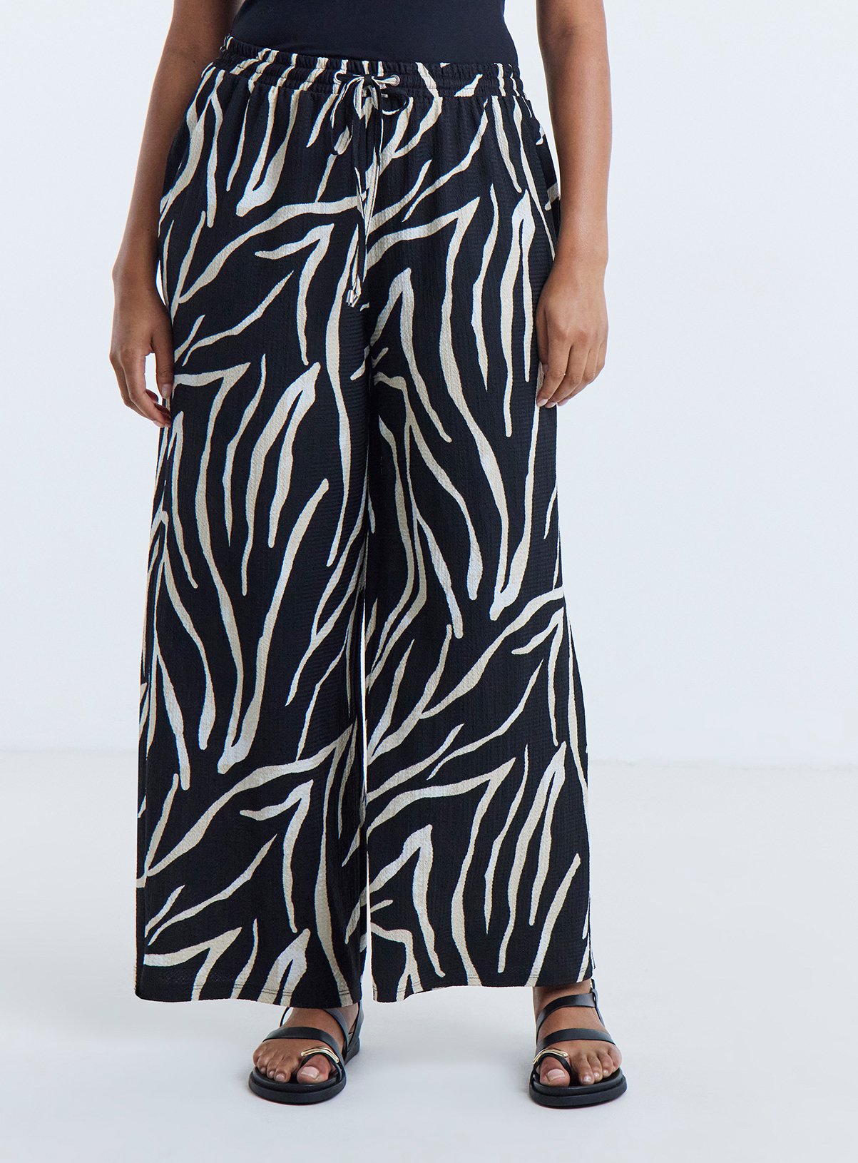 SIMPLY BE Zebra Textured Waffle Wide Leg Trouser Black & White 